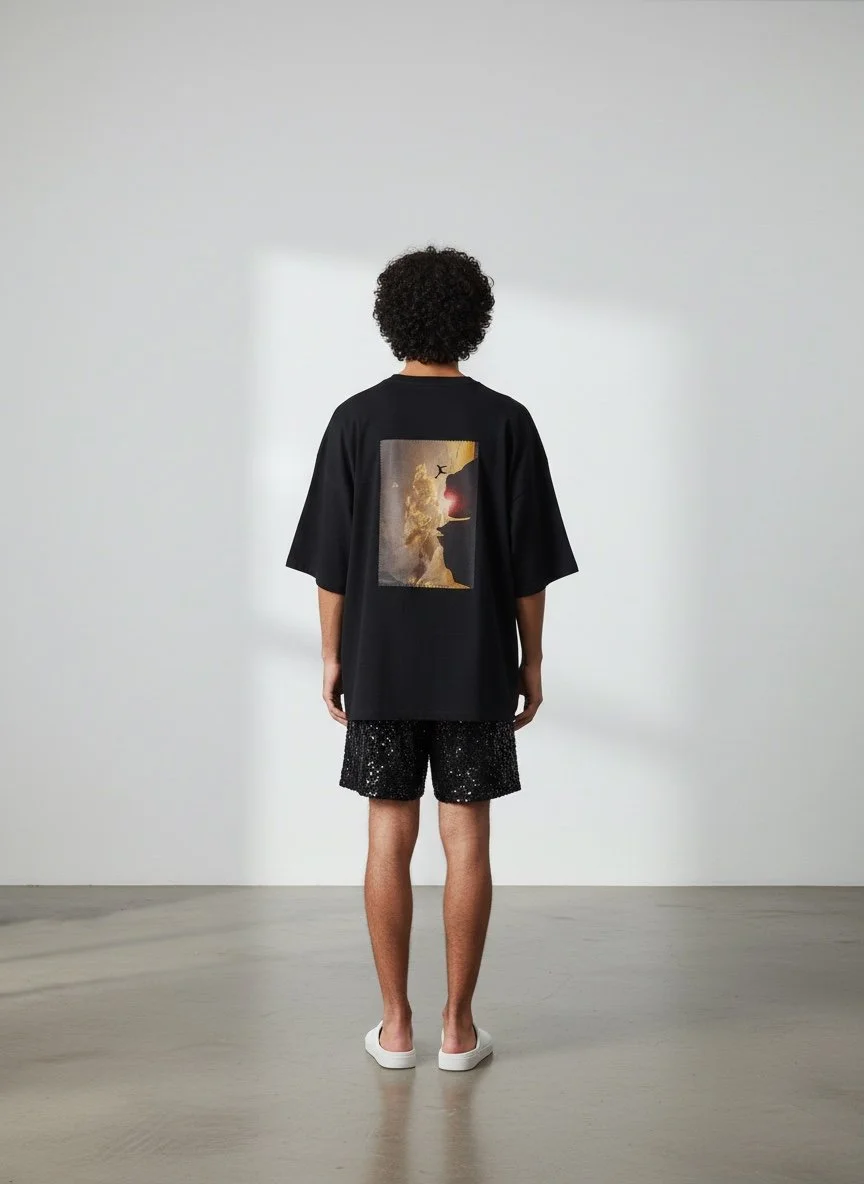 Oversized Crop Tee / ART in Motion