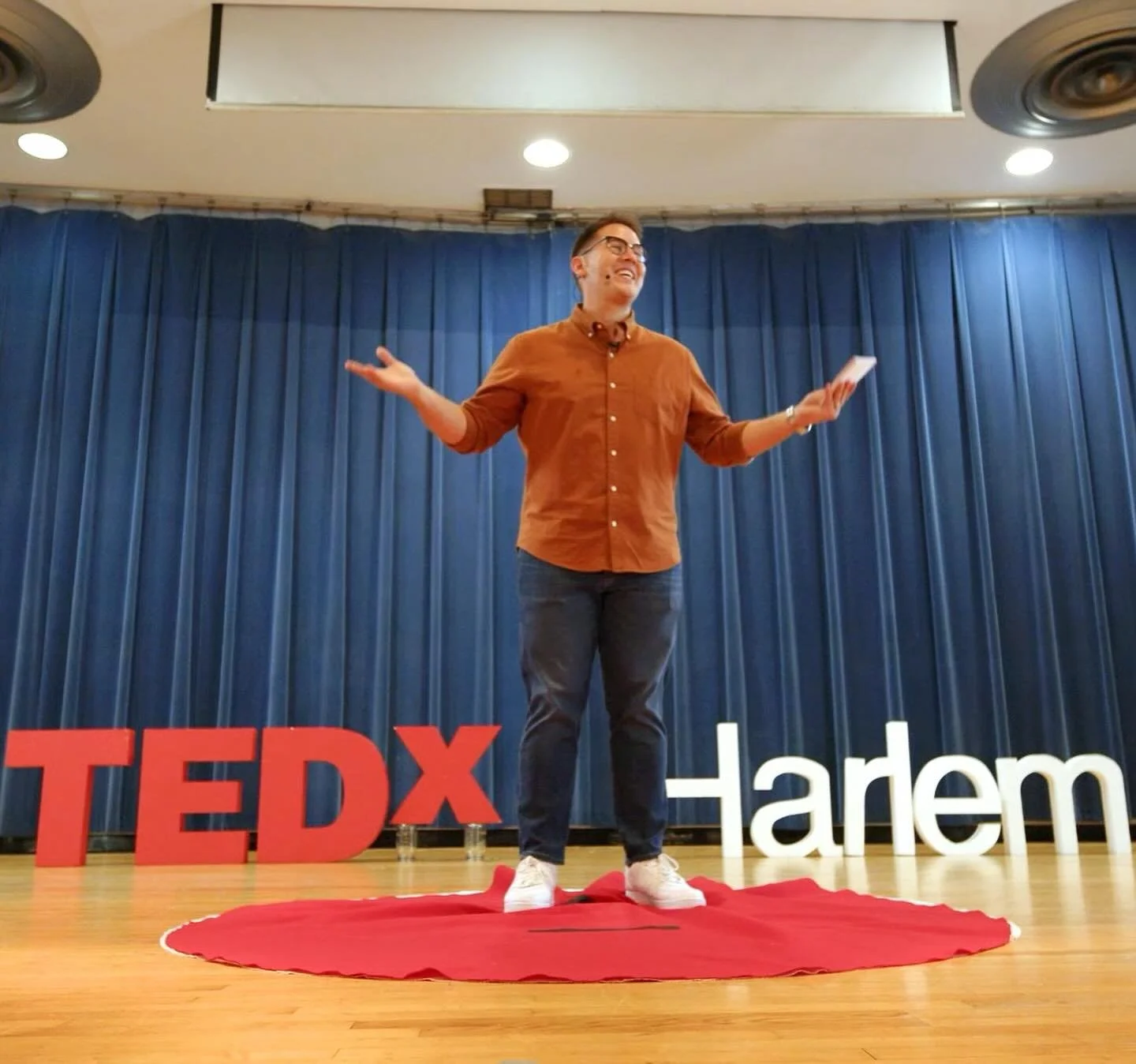 One year ago today I got on that @tedxharlem stage and gave it my all baby!!! 🥹🥹🥹✨✨✨

May we all take a moment to recognize that the most powerful technology in the universe comes pre-installed, available to you at anytime for the price of your pr