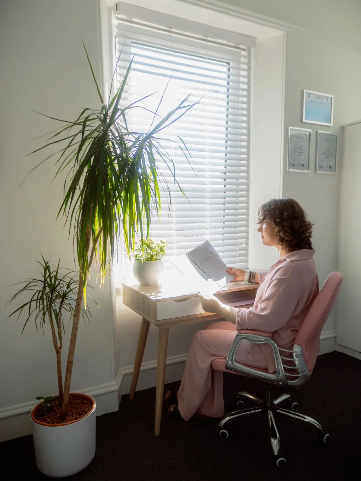 I didn't know anything about lymphatic drainage before I shot this suite of promotional photos.

If you don't know about lymphatic drainage and its health benefits you should get in touch with the lovely people at @awaken.within.studio