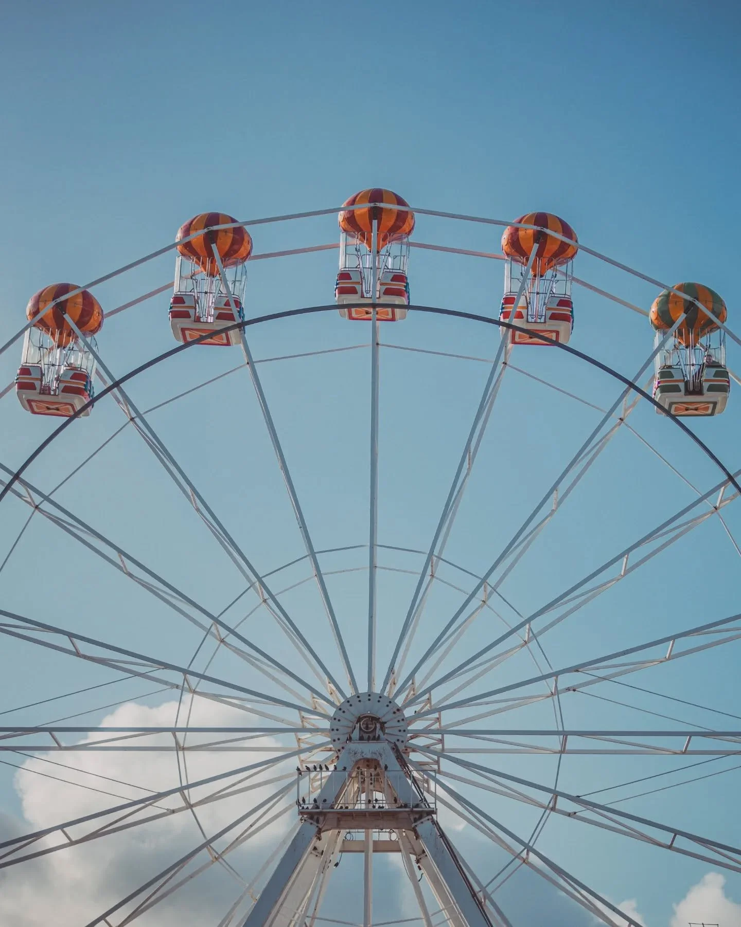 The Grampian Eye, Codona's Amusment Park, Aberdeen.

#aberdeenscotland #aberdeenphotographer
#visitscotland #visitaberdeenshire #visitabdn #beautifulABDN #ferriswheel #grampianeye #canoneosr #70to200mm
