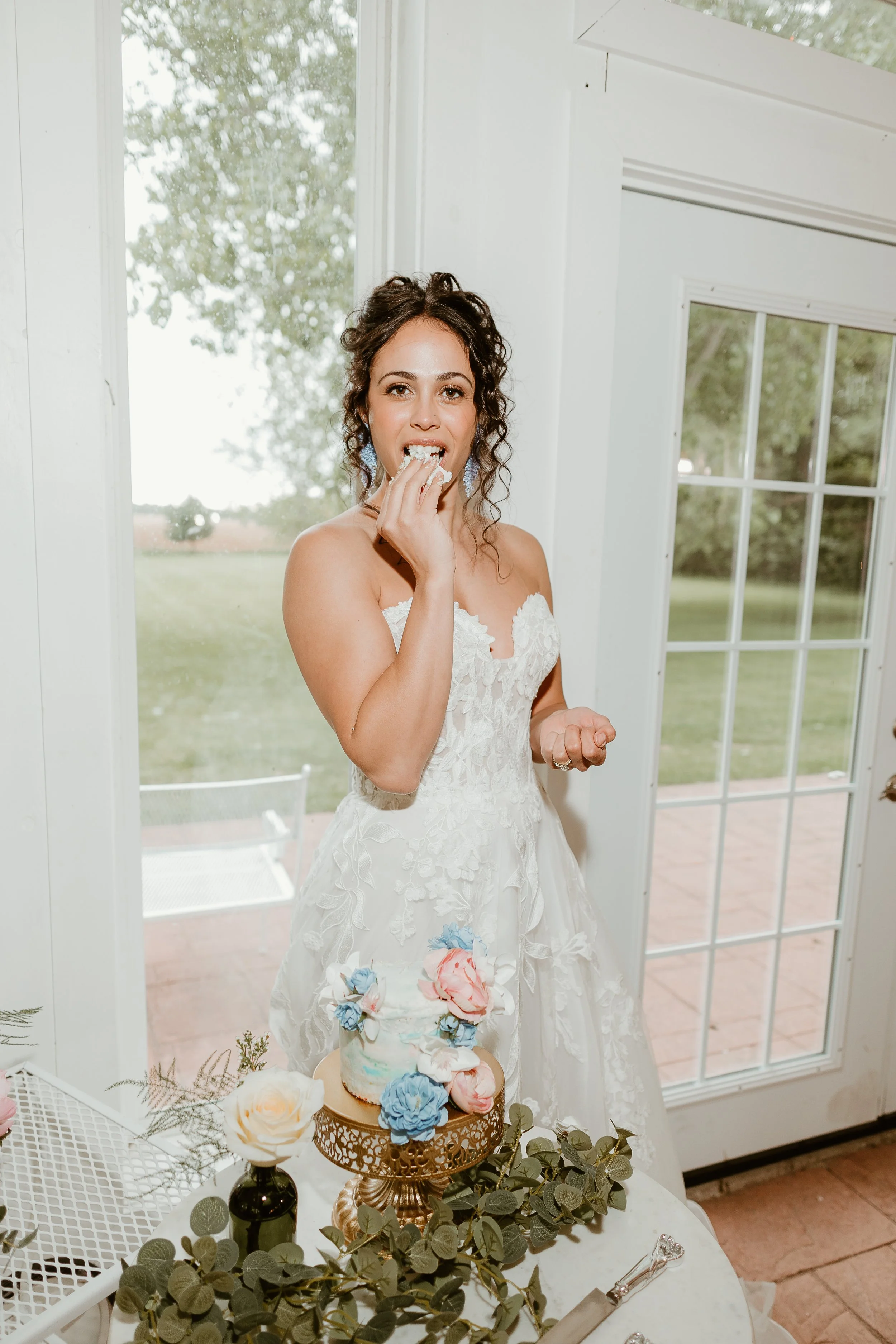 MaisonAlbionSS_CakeCutting-22.jpg
