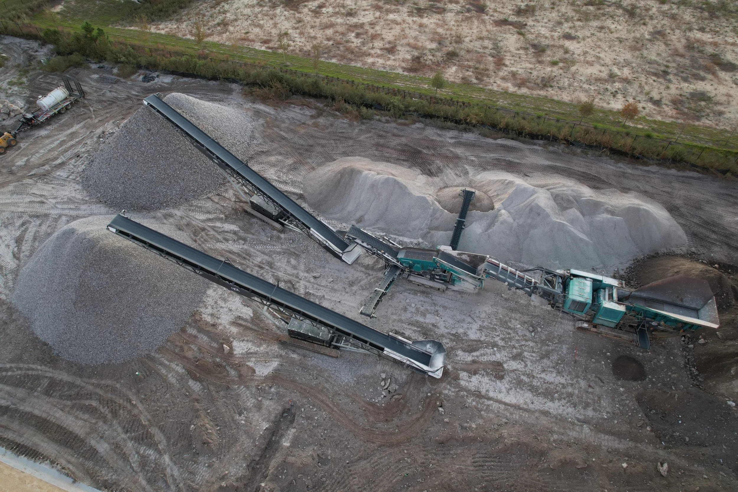 dji_fly_20231018_190648_893_1697670726695_photo.jpeg
