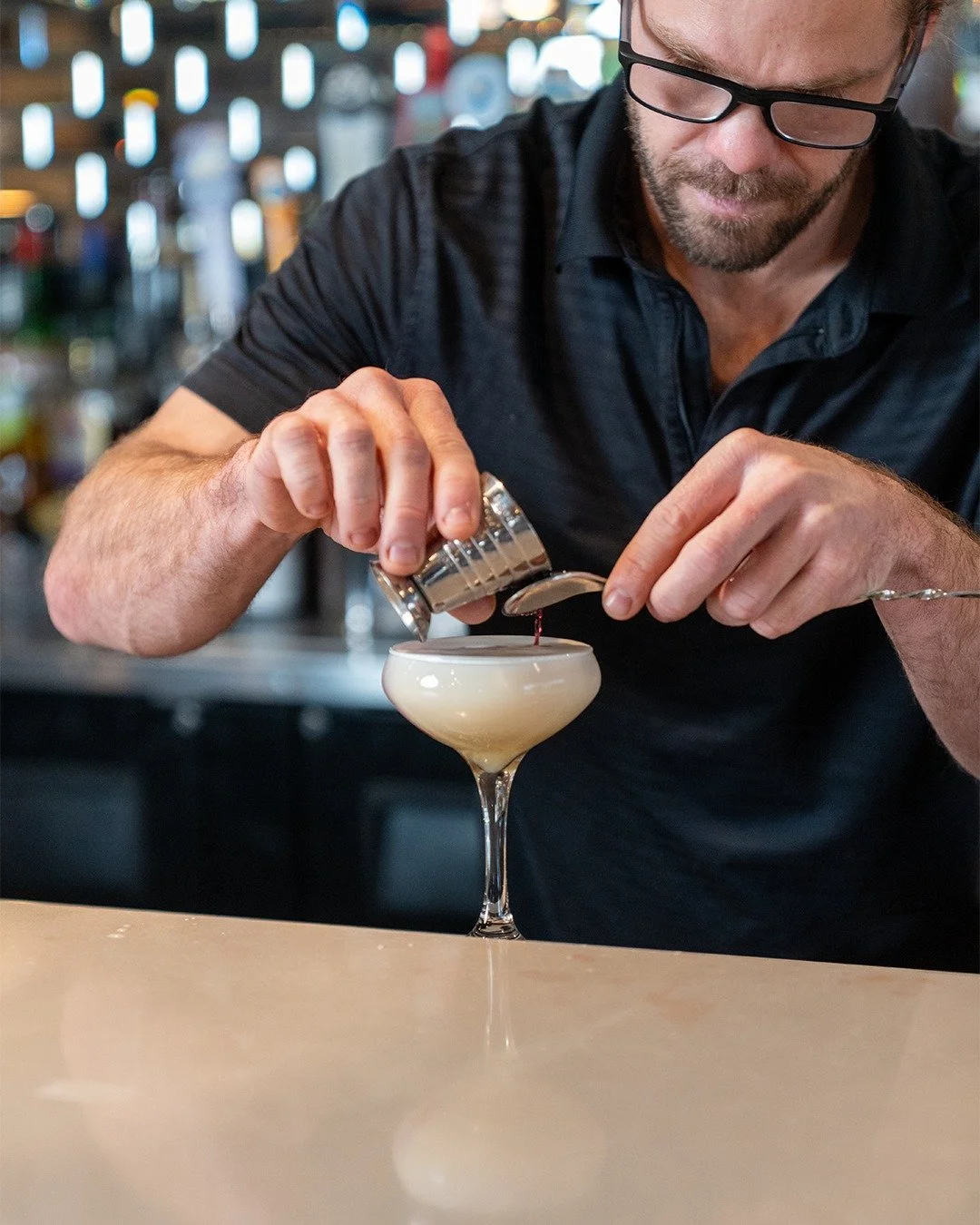 Crafted one pour at a time. 🍸
ㅤ
Join us at the bar for signature cocktails made with premium spirits and real technique.
ㅤ
📍 1790 Market St., Redding
➡️ vintageredding.com
ㅤ
#VintagePublicHouse #CraftCocktails #ReddingEats #ReddingCA #DowntownReddi
