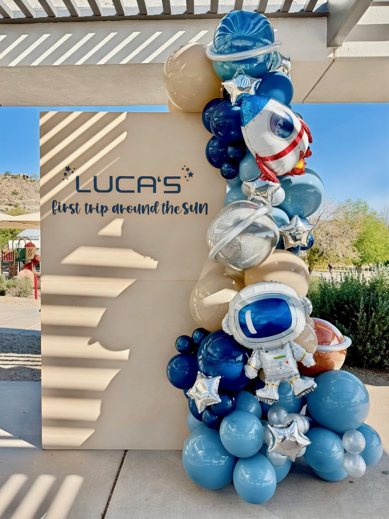 Space astronaut balloon garland first birthday boy