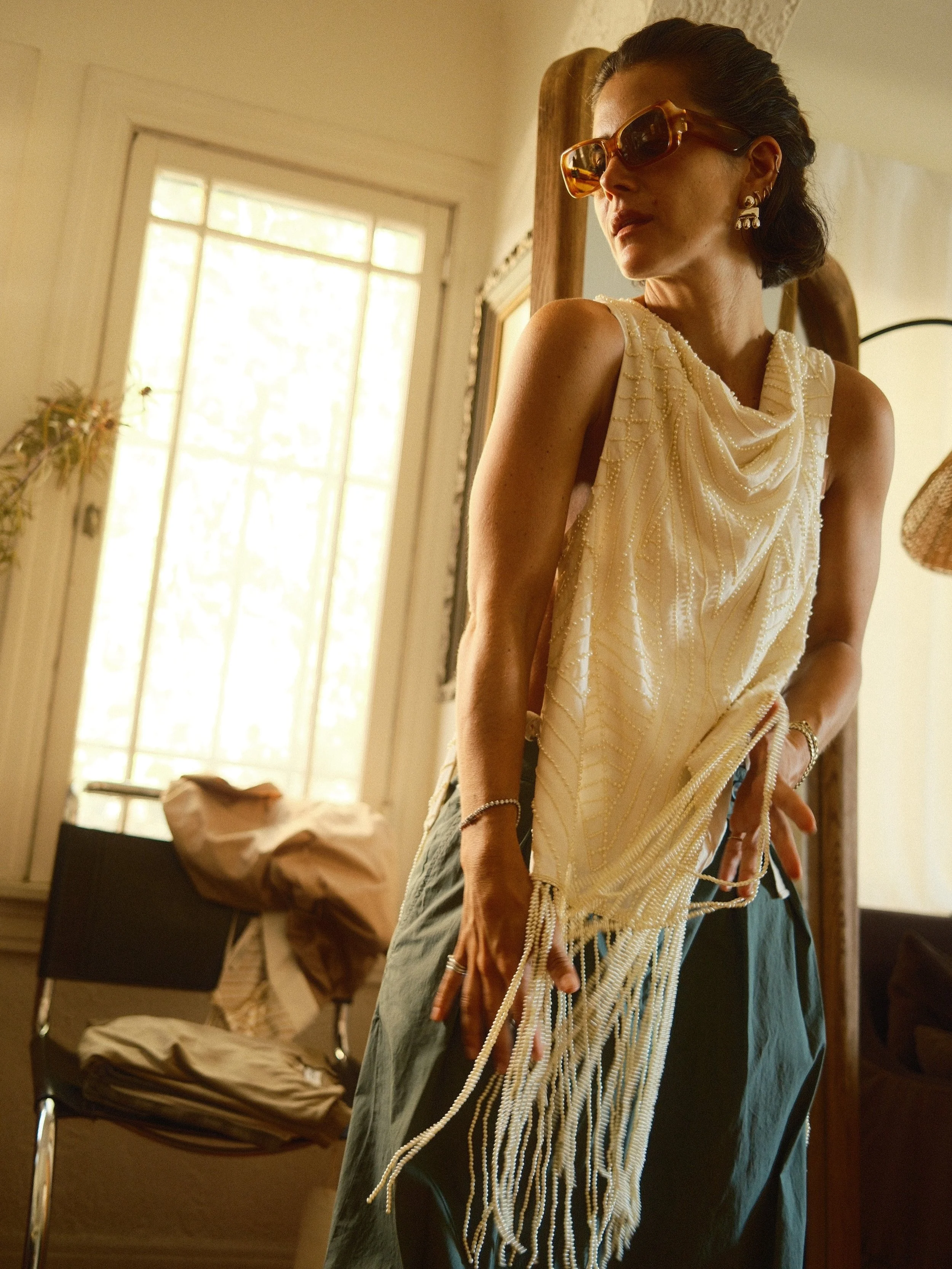 At home shooting some of my favorite new pieces of the season. 

📸 by my insanely talented friend @mariss_bliss