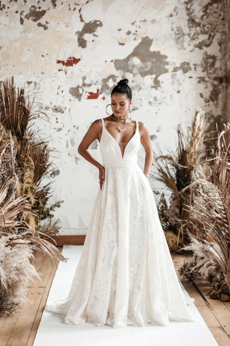 blanc-de-blanc-bridal-boutique-pittsburgh-dress-wedding-gown-KYLO_ RUE DE SEINE.jpeg