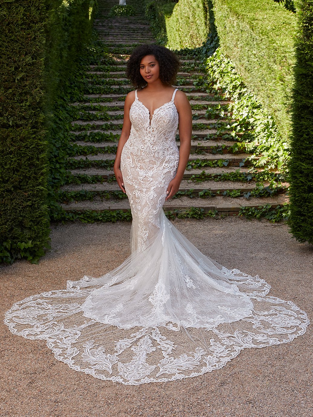 blanc-de-blanc-bridal-boutique-cleveland-dress-wedding-gown-elysee-edition-alessia (1).jpg