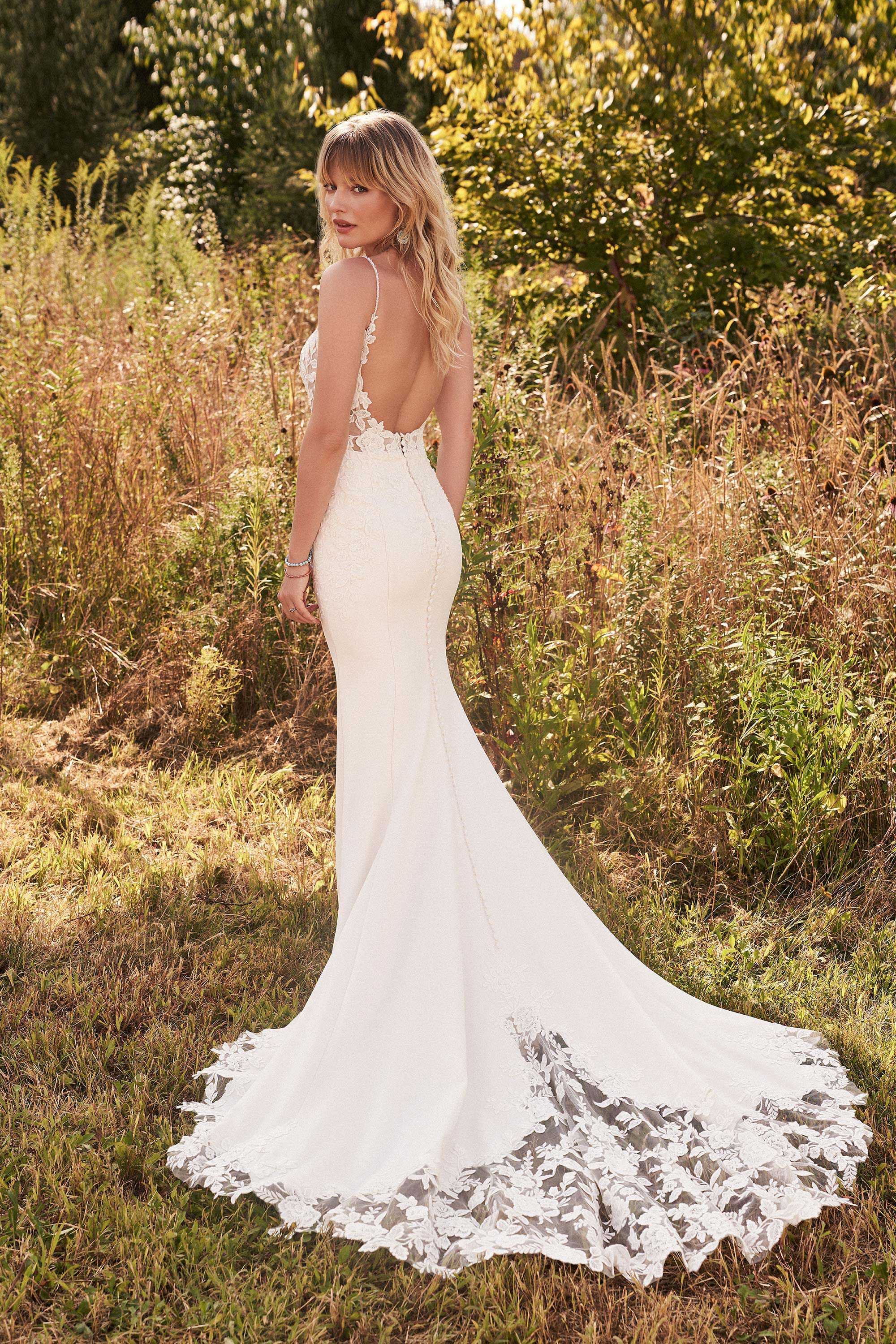 blanc-de-blanc-bridal-boutique-pittsburgh-cleveland-dress-wedding-gown-lillian-west-66180.jpeg