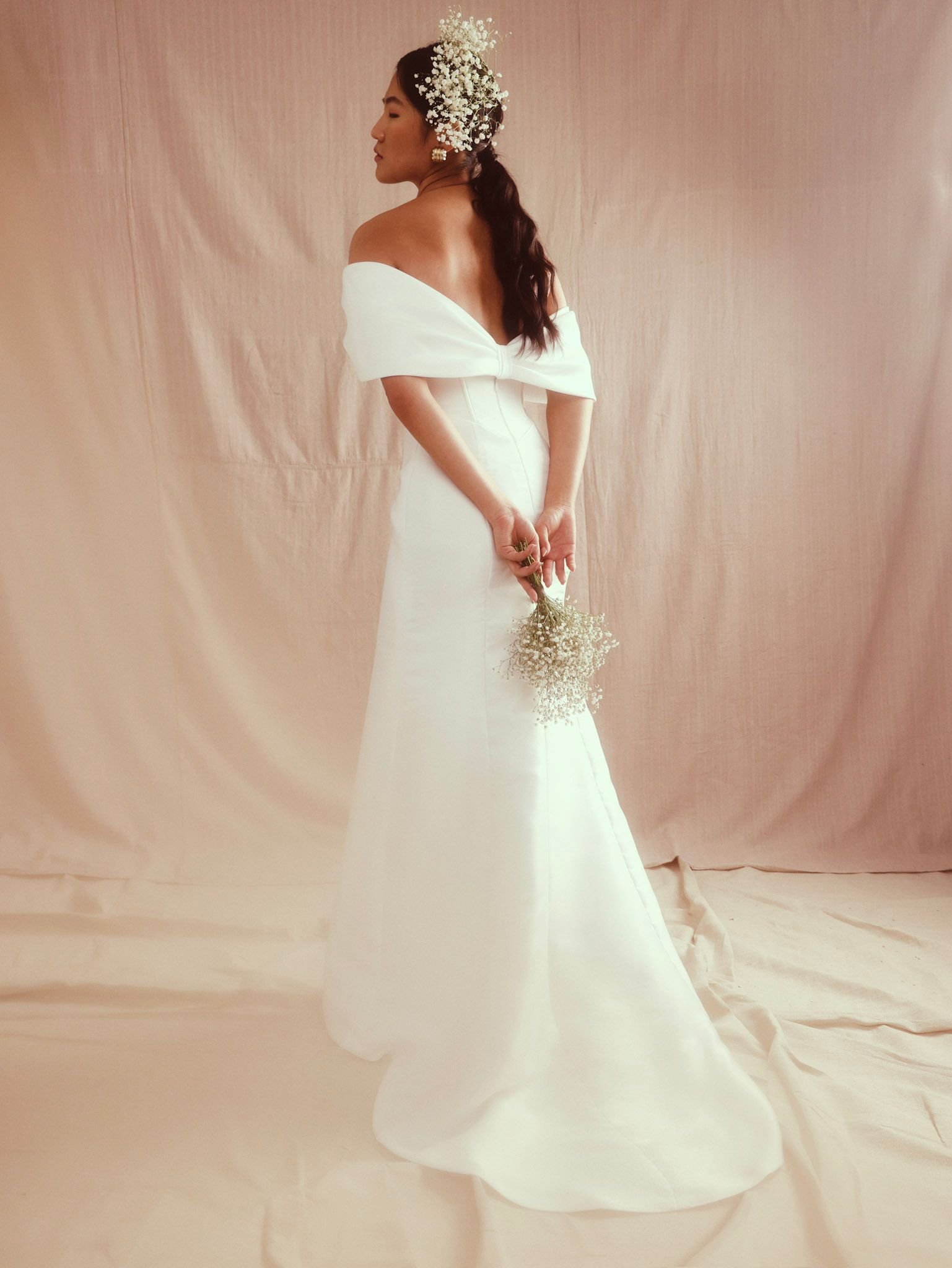 blanc-de-blanc-bridal-boutique-pittsburgh-cleveland-dress-wedding-gown-house-of-renhue-anderson-shawl.jpeg
