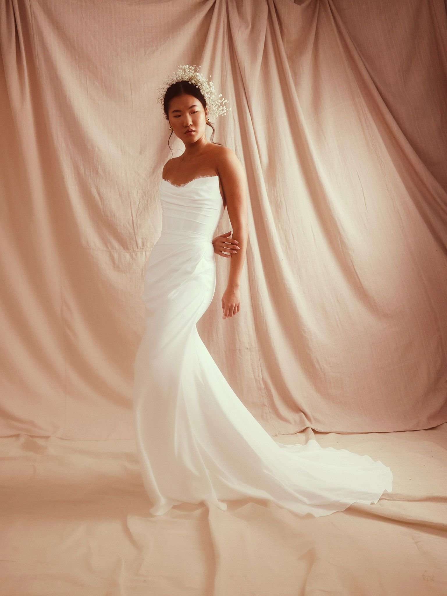 blanc-de-blanc-bridal-boutique-pittsburgh-cleveland-dress-wedding-gown-house-of-renhue-lina-front.jpeg