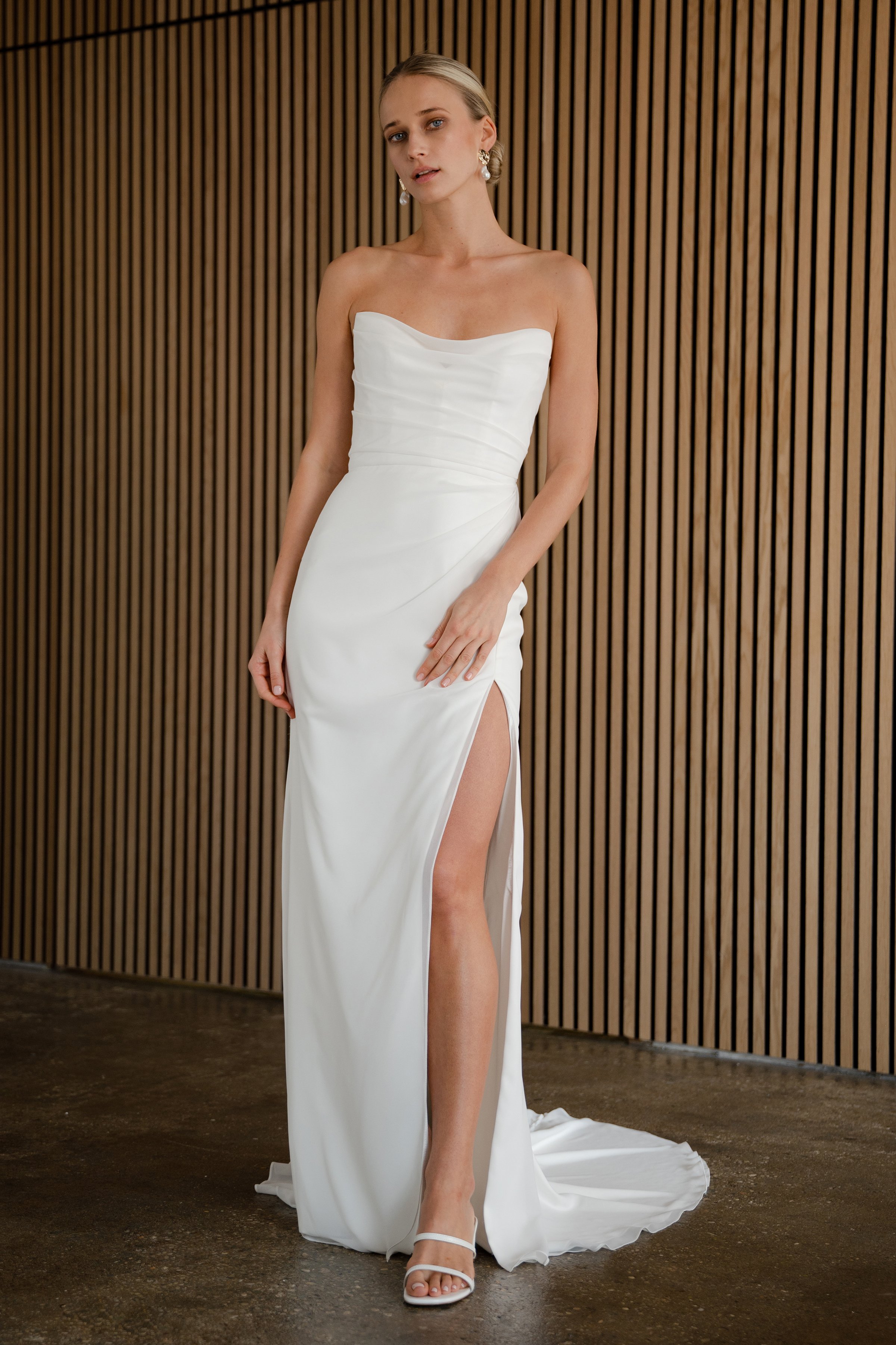 blanc-de-blanc-bridal-boutique-pittsburgh-cleveland-dress-wedding-gown-jenny-yoo-hope-no-sleeve.jpg