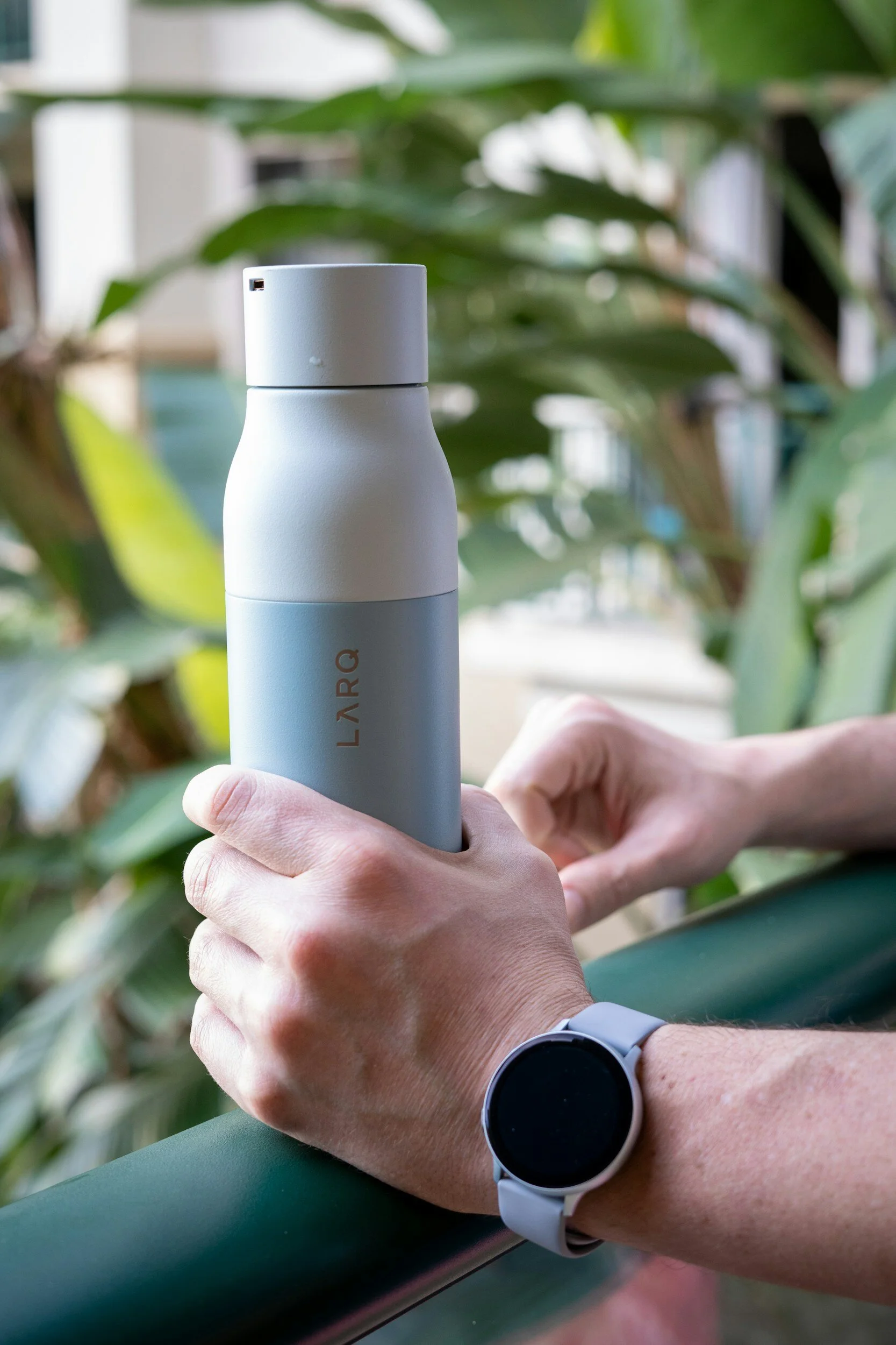 Self-cleaning water bottles working mechanism!