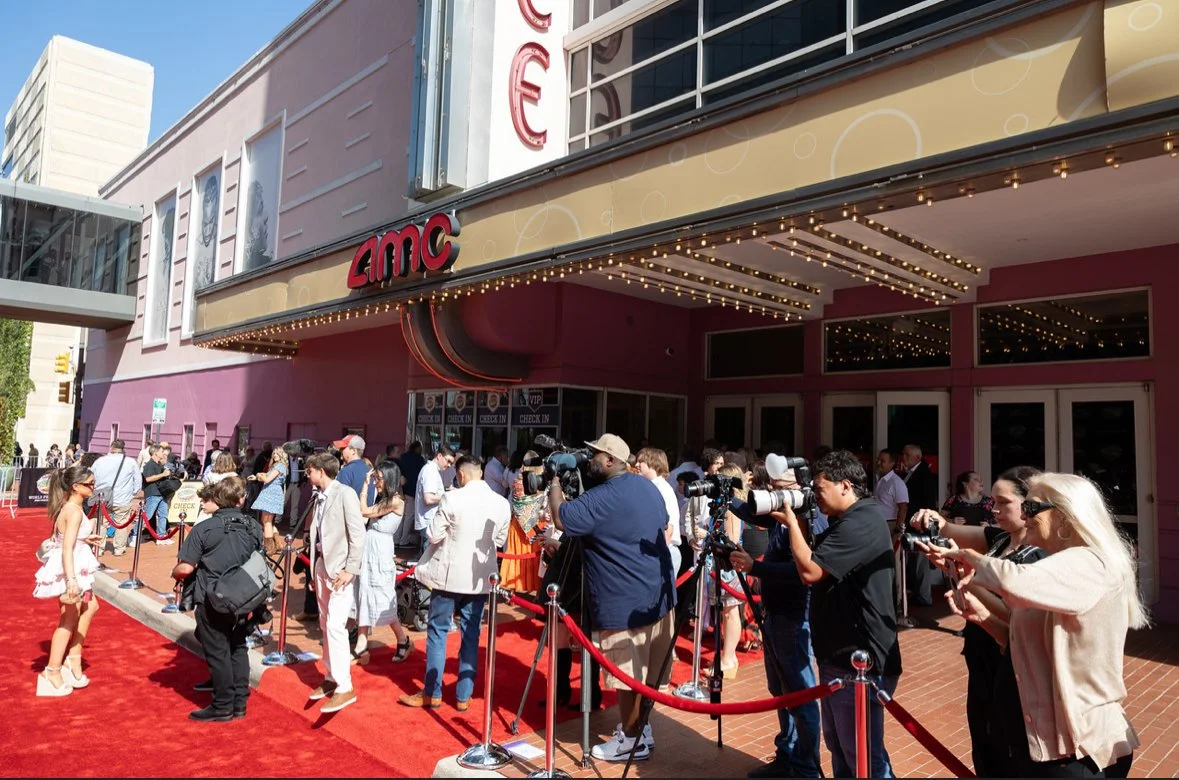 Press line planning at red carpet film premiere