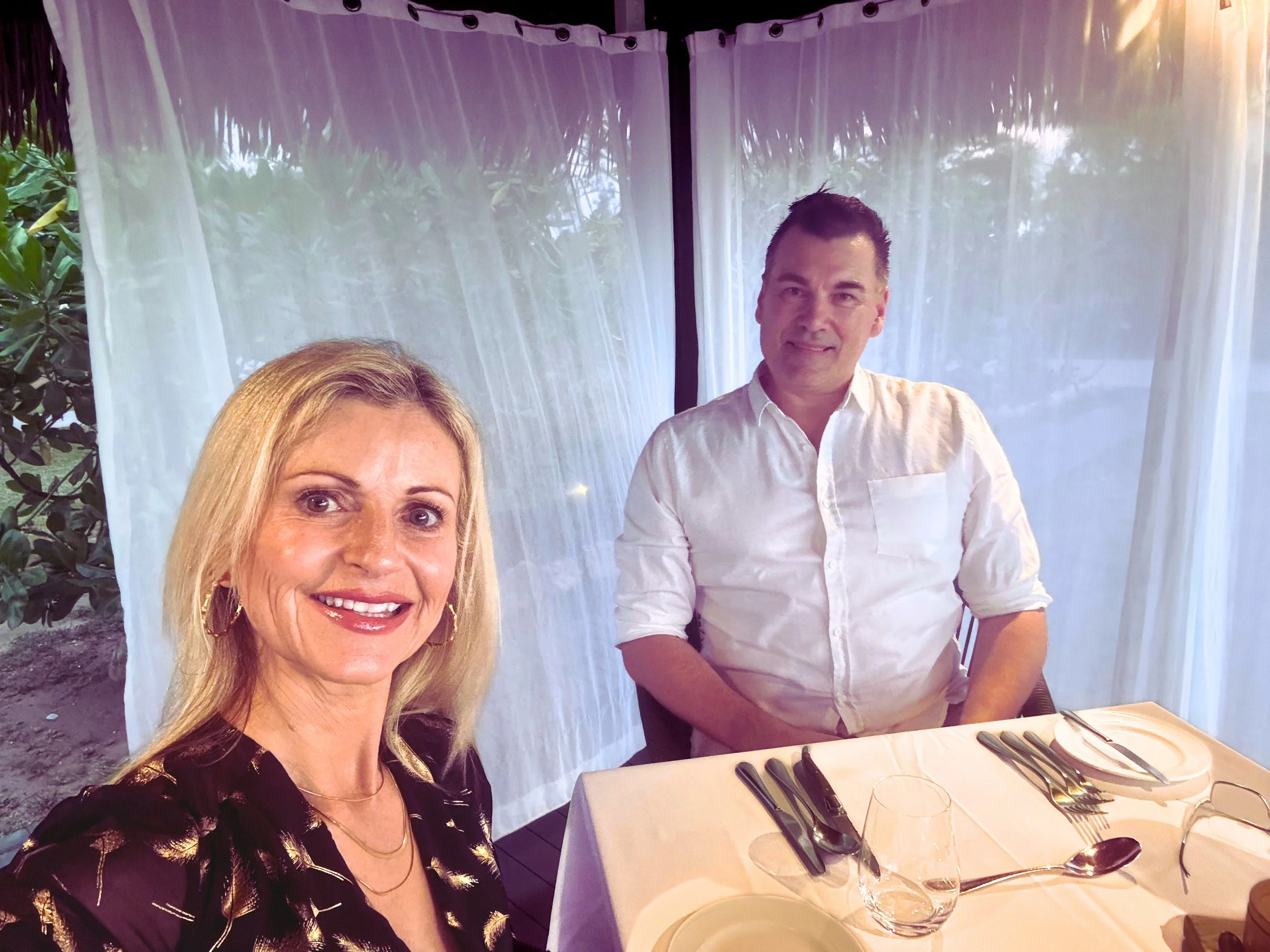 The Healing Power of Relationships: Why Deep Connections Matter for Your Health & Mojo