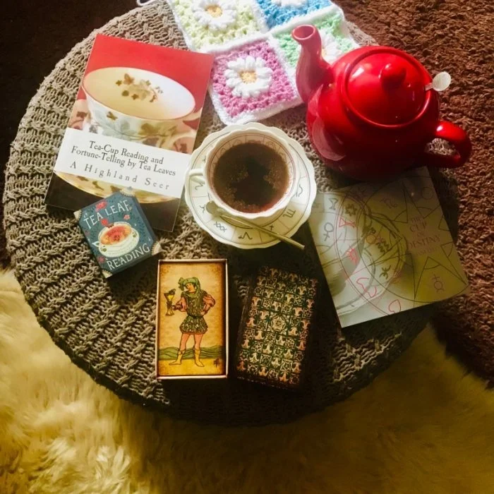 Tea & Tarot Circle