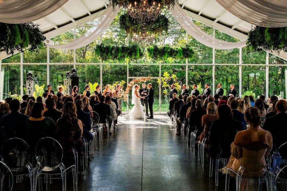 How to Market Wedding Services to High-End Couples with Lots of Money