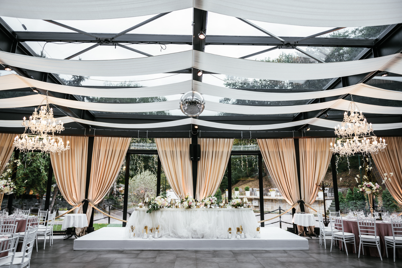 How to Build a Luxury Wedding Brand That STANDS OUT