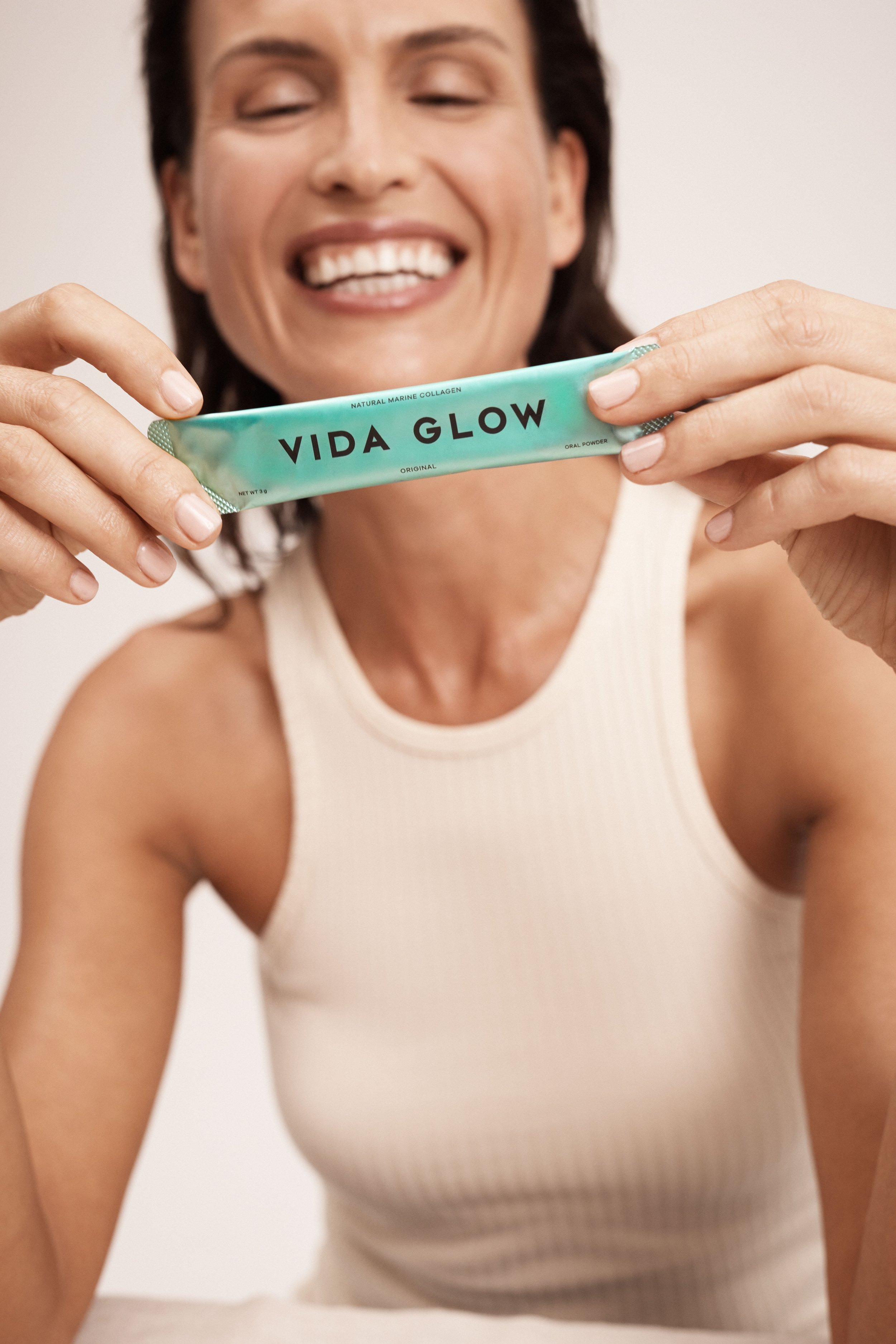 210216_VIDA_GLOW_0695RT.jpg