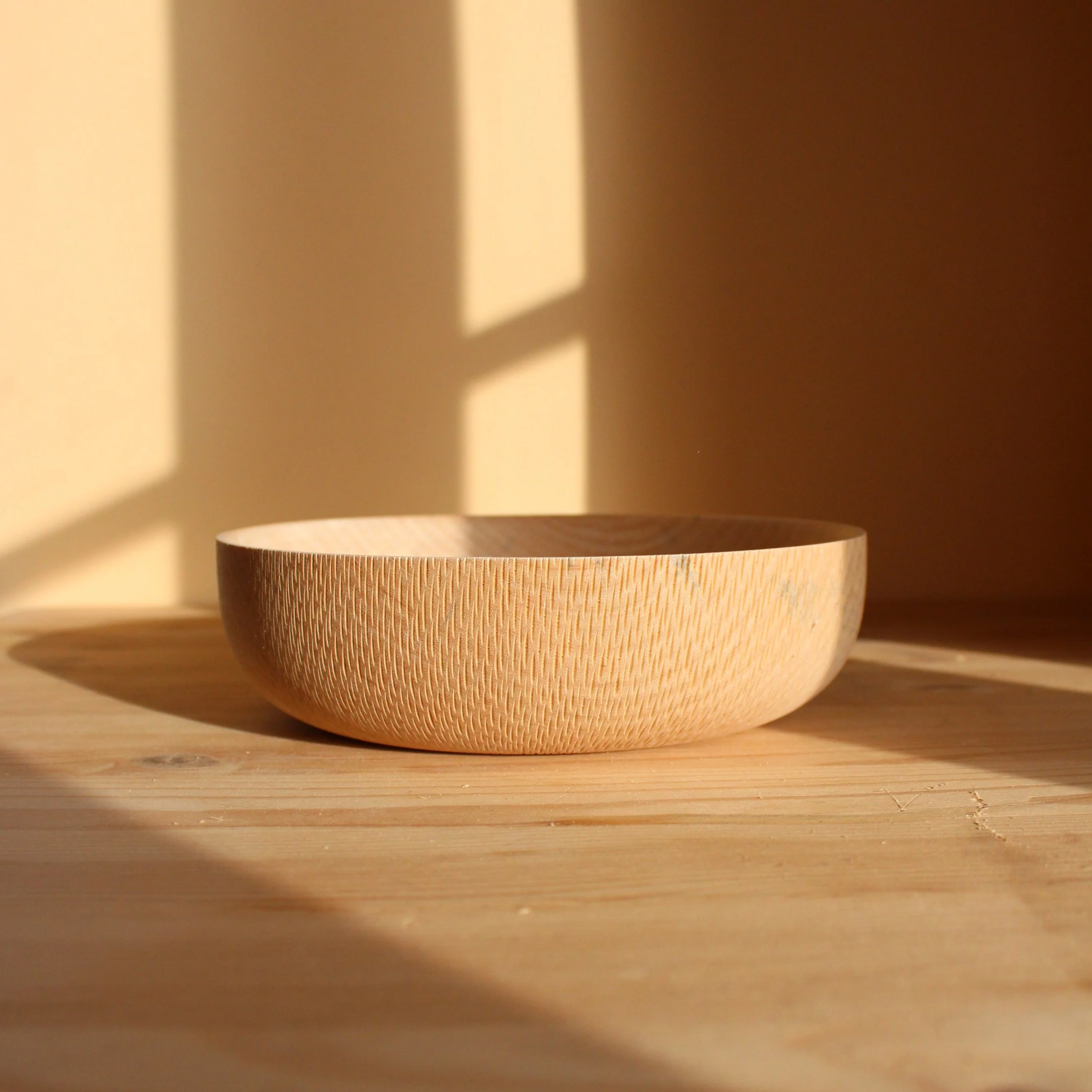 Bolle i bjørk med tekstur