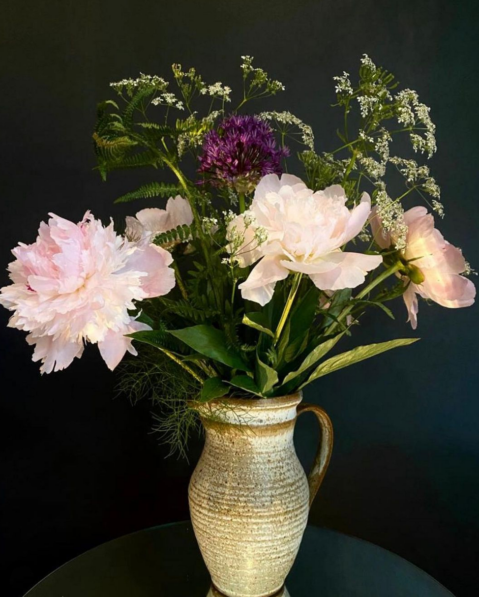 KP Vase of flowers.png
