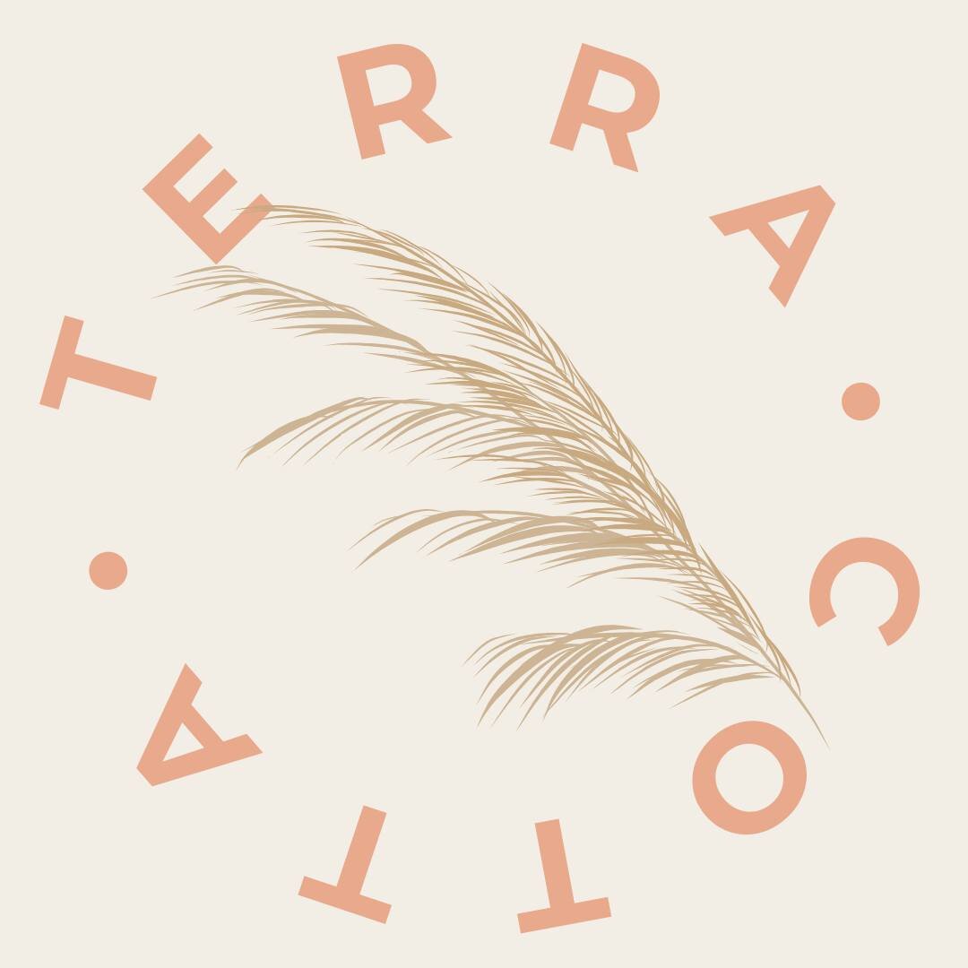Delighted with the branding for Terracotta Store - a sanctuary for fashion enthusiasts where style, sustainability, and accessibility intertwine. 

Each element of this logo set is a testament to Terracotta's commitment to timeless elegance and beaut
