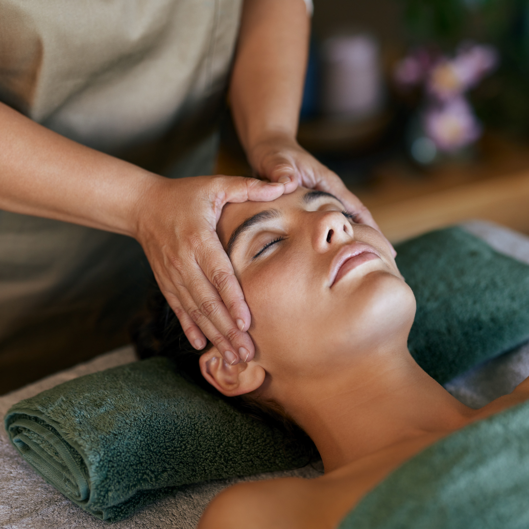 Oriental Facial Lift Massage Course Online UK – FHT Accredited