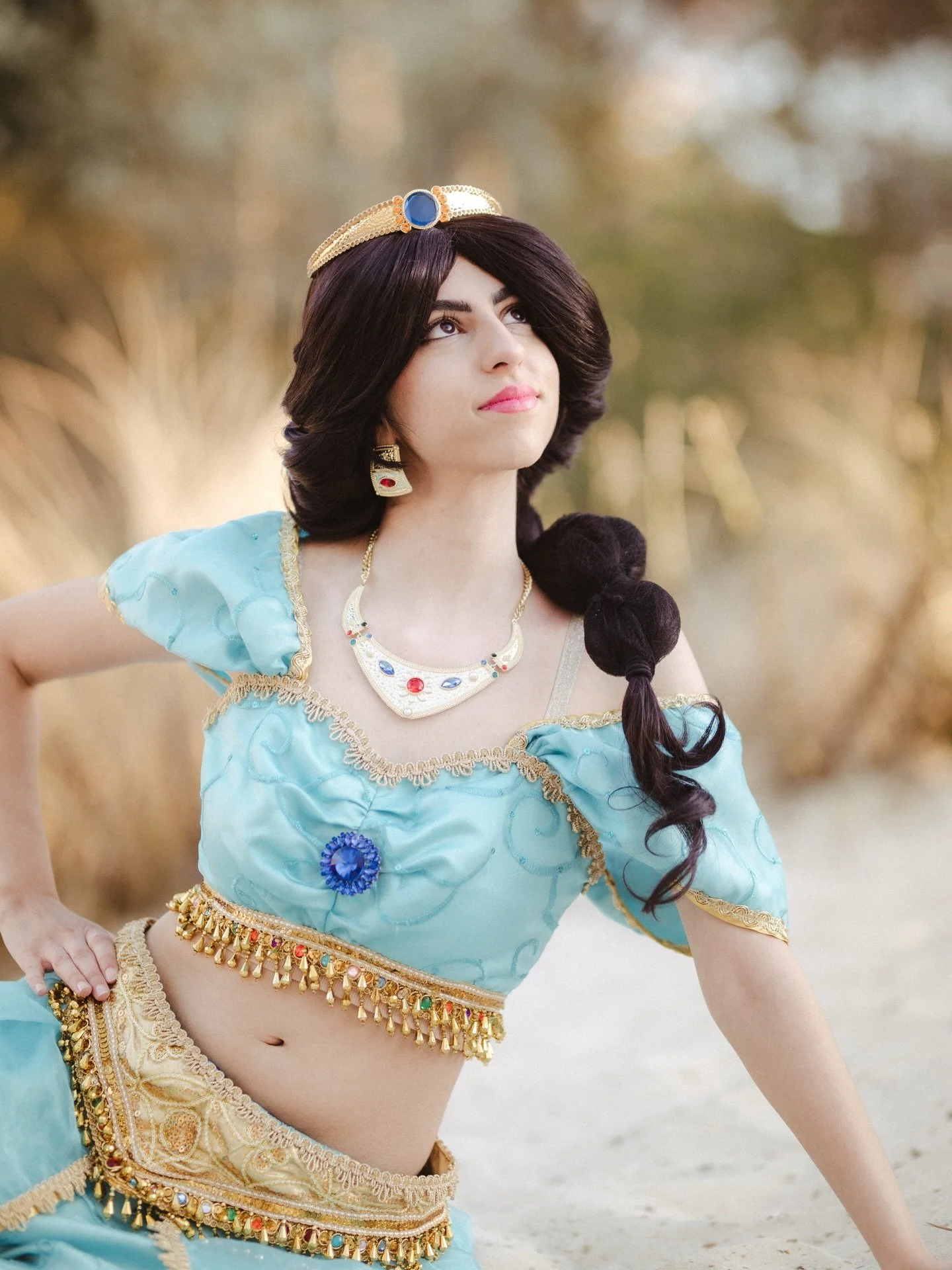 🧞&zwj;♂️ Ich k&ouml;nnt&rsquo; ewig so fliegen 🧞&zwj;♂️ 

Unsere Orientprinzessin erz&auml;hlt euch gerne Geschichten von Sch&auml;tzen, Flaschengeistern und fliegenden Teppichen 🐯💎

Mit ihr wird jeder Kindergeburtstag ein echtes Abenteuer und si