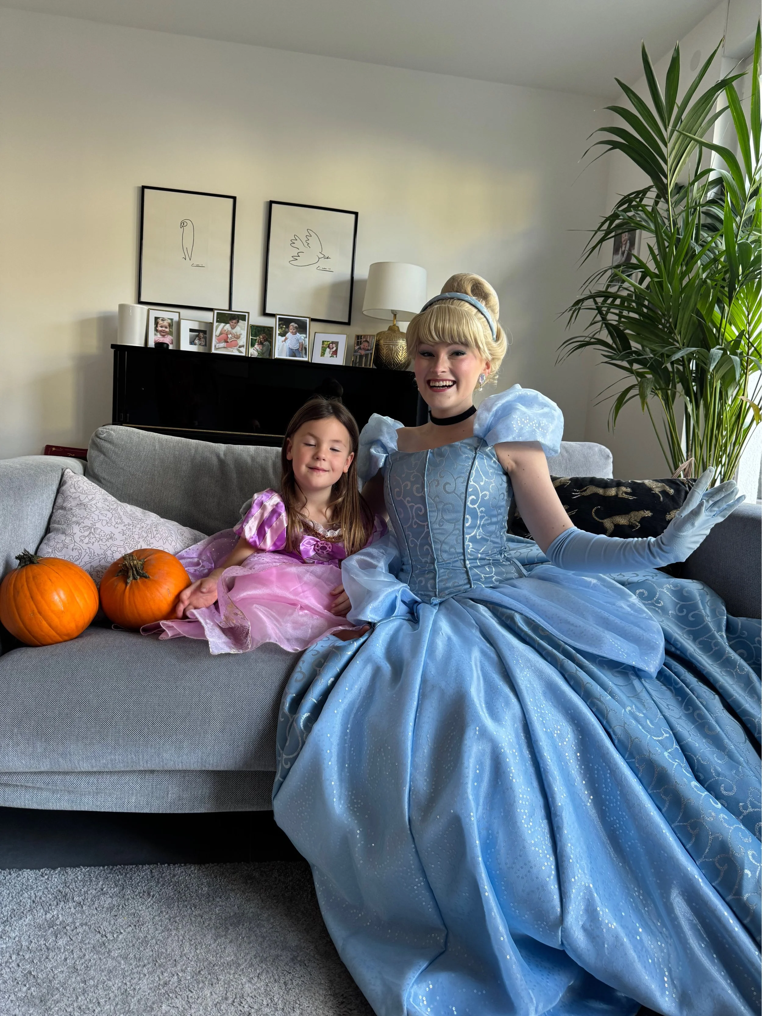 Cinderella Kindergeburtstag buchen in Monheim am Rhein