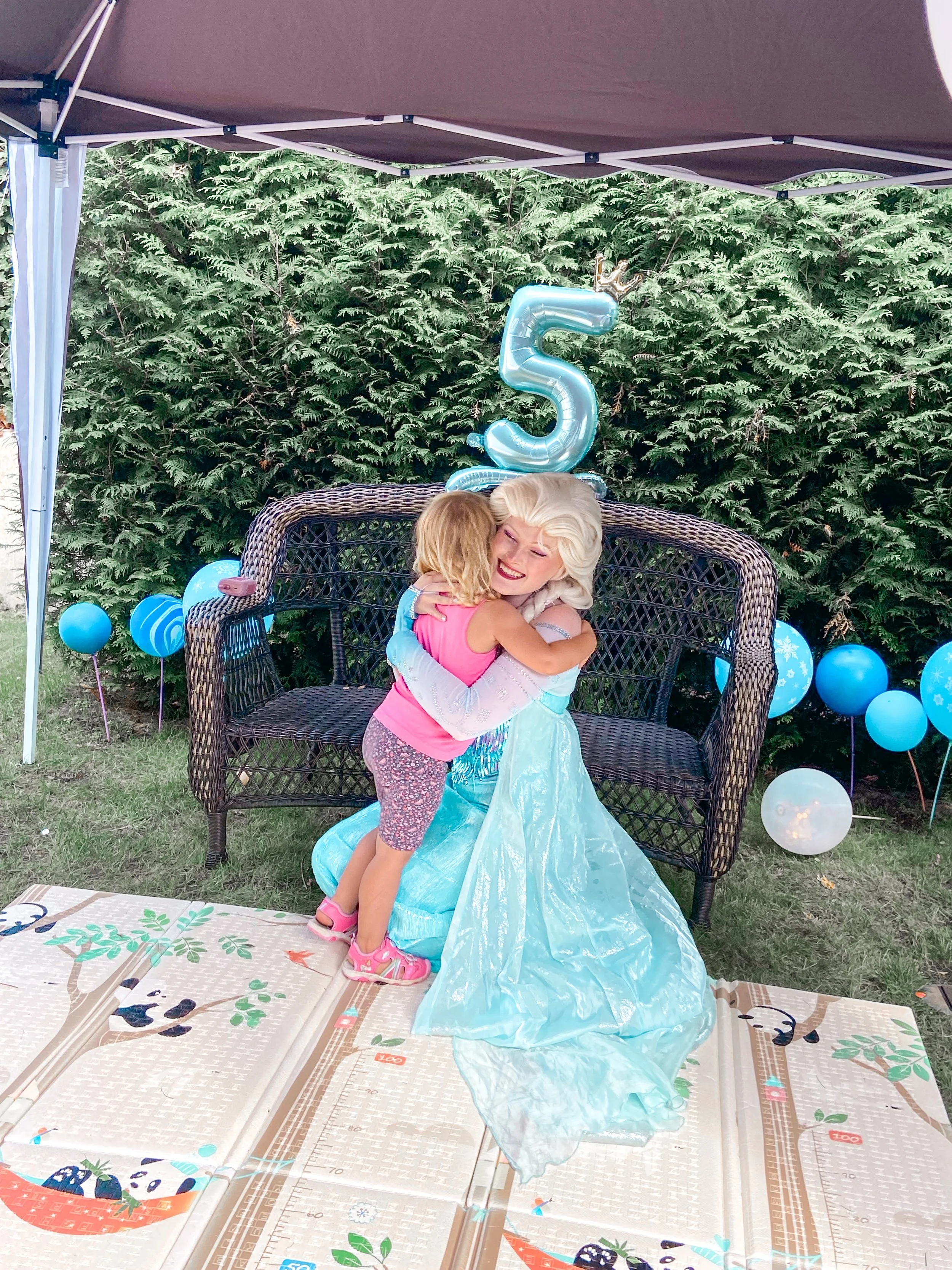 Schneekönigin Kindergeburtstag buchen in Bochum und Umgebung
