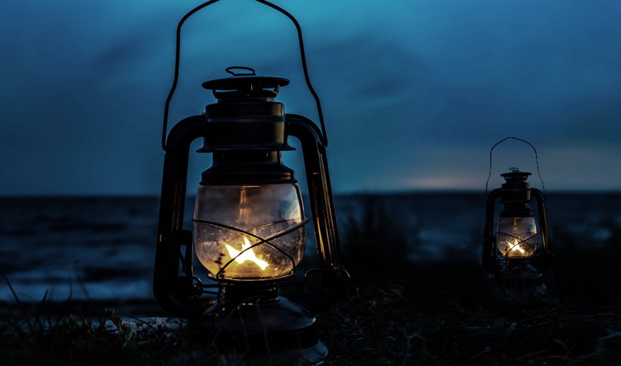 Holdfast two lanterns copy.jpg