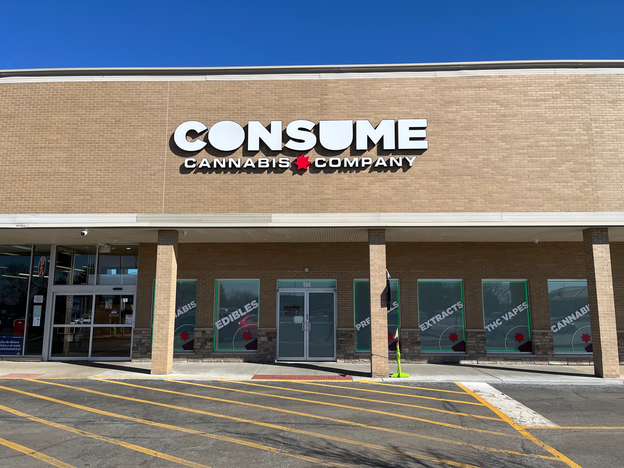 Illinois Dispensaries Consume Cannabis — CONSUME