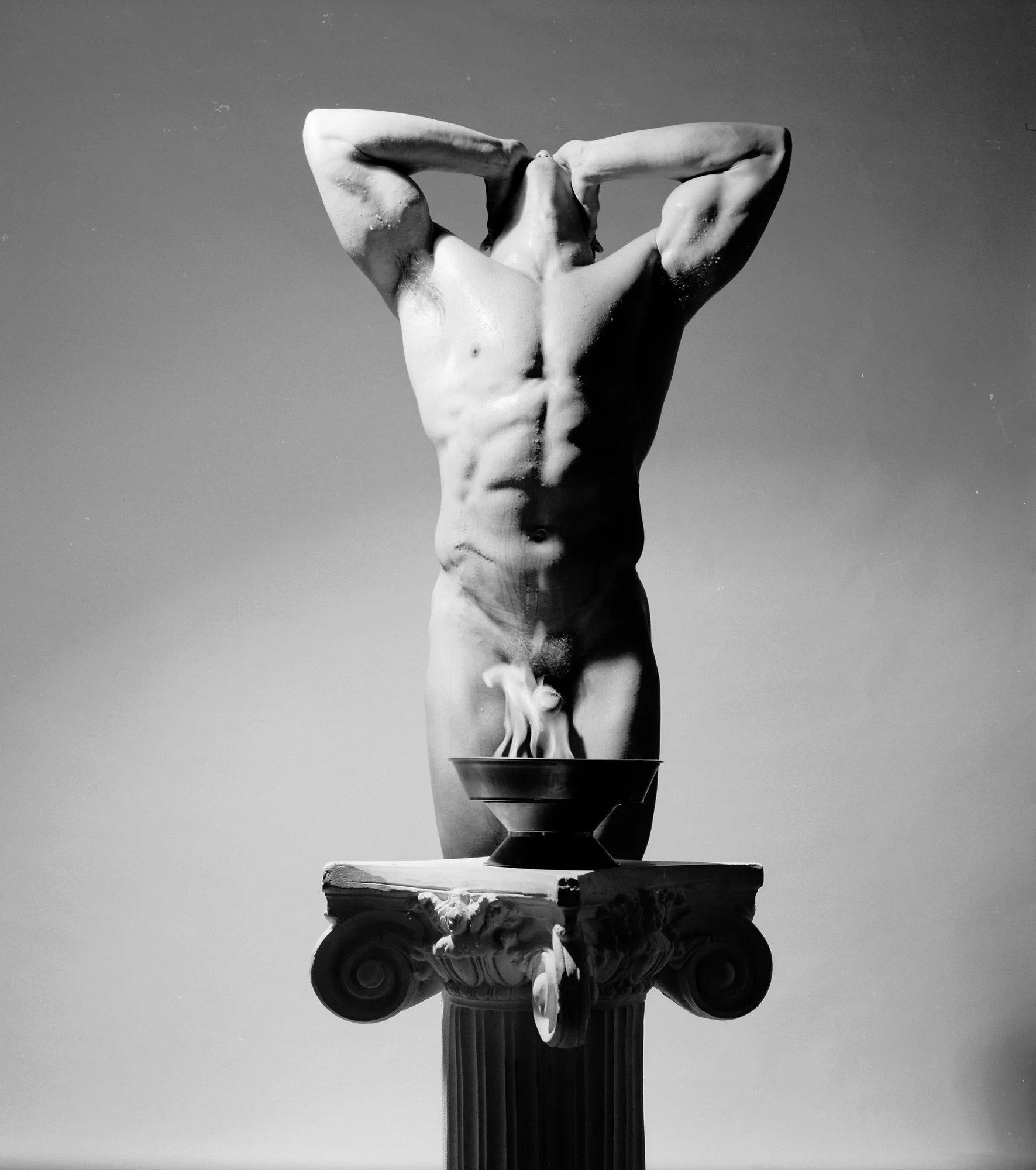 Torso on a column, 1990