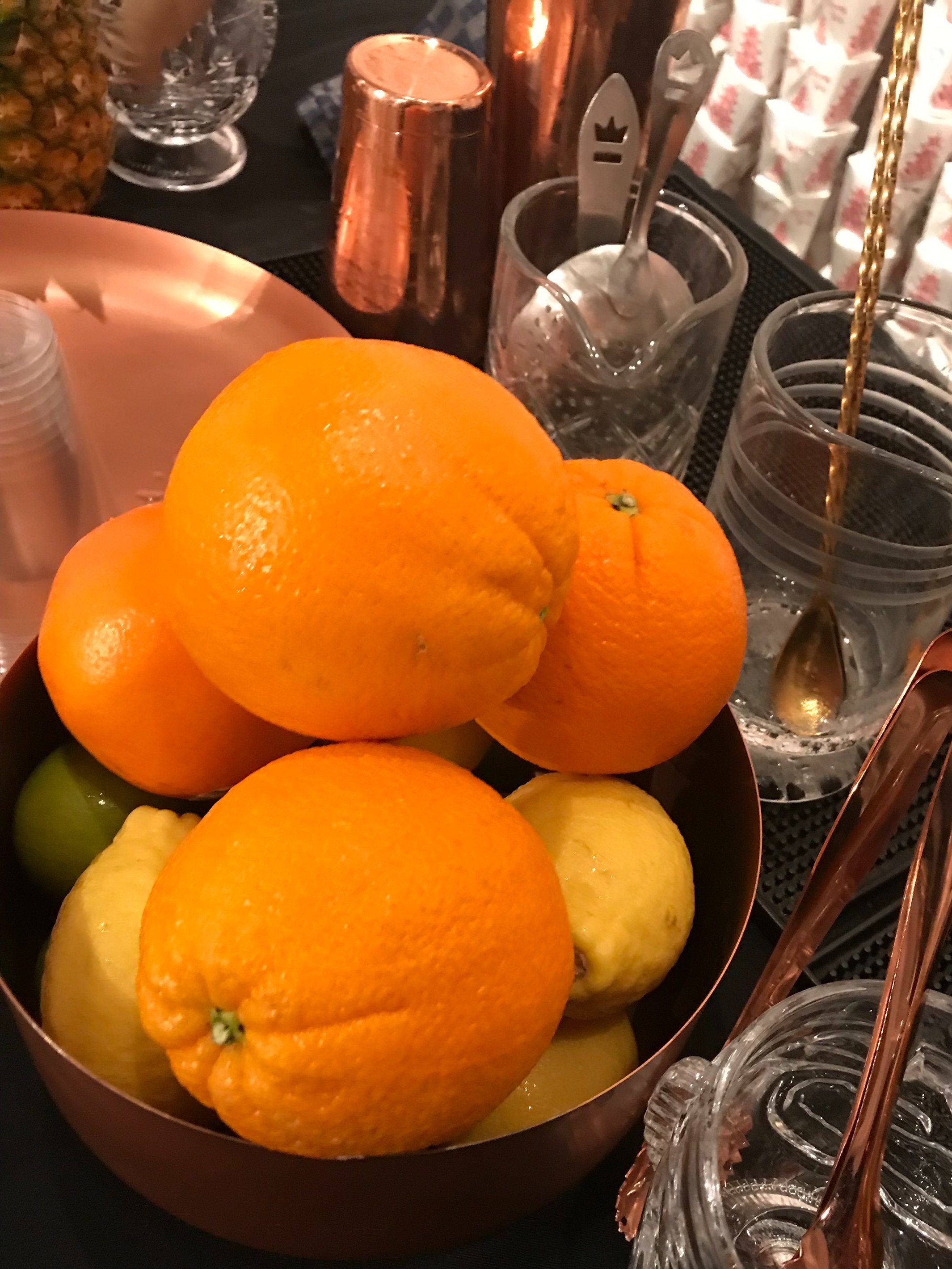 March 31st: Traditional Date for: 🍊 "Oranges &amp; Lemons Day" 🍋 (UK 🇬🇧 &amp; USA 🇺🇸)