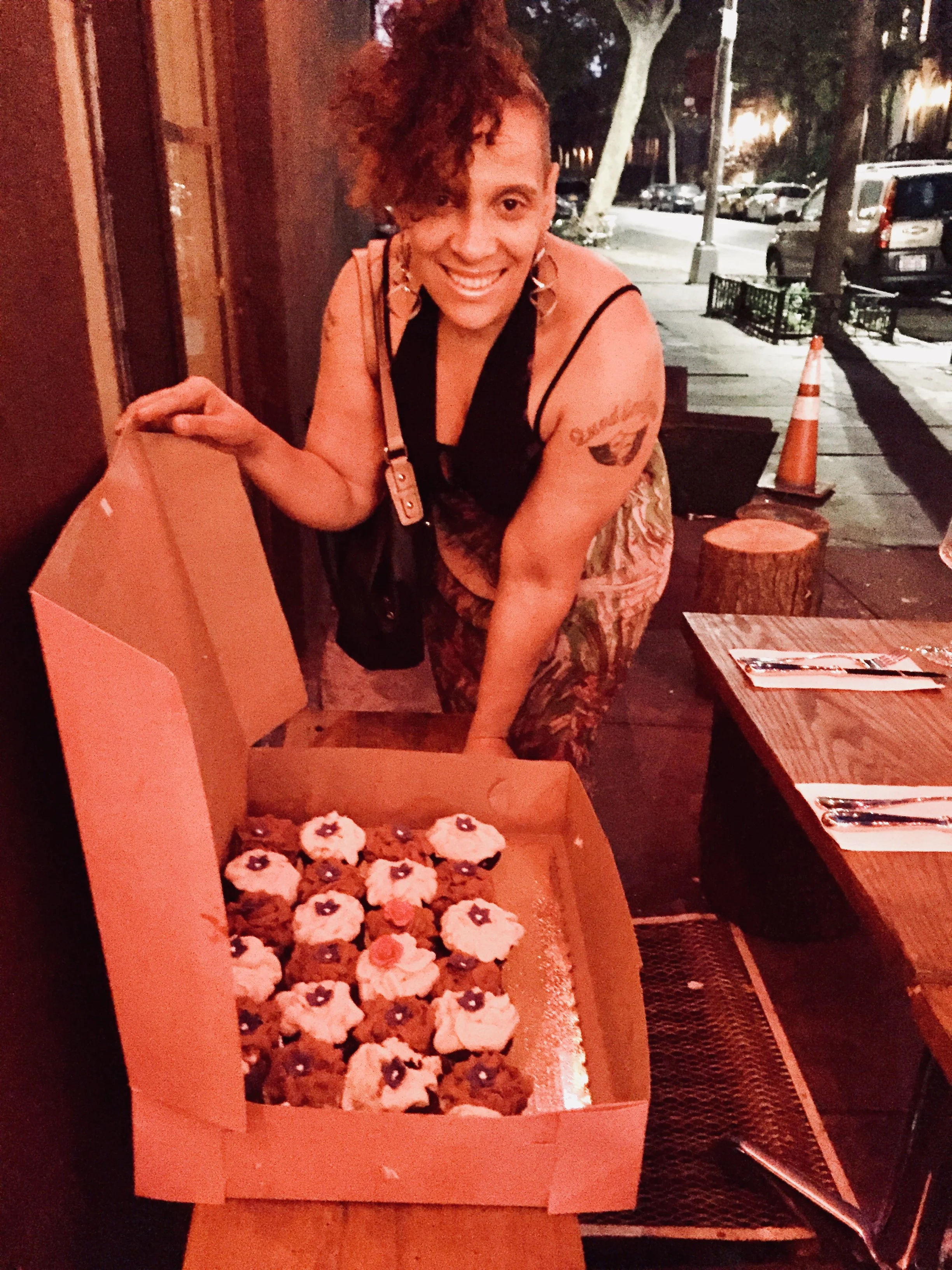 LRW Cupcakes IMG_5106 2.jpg