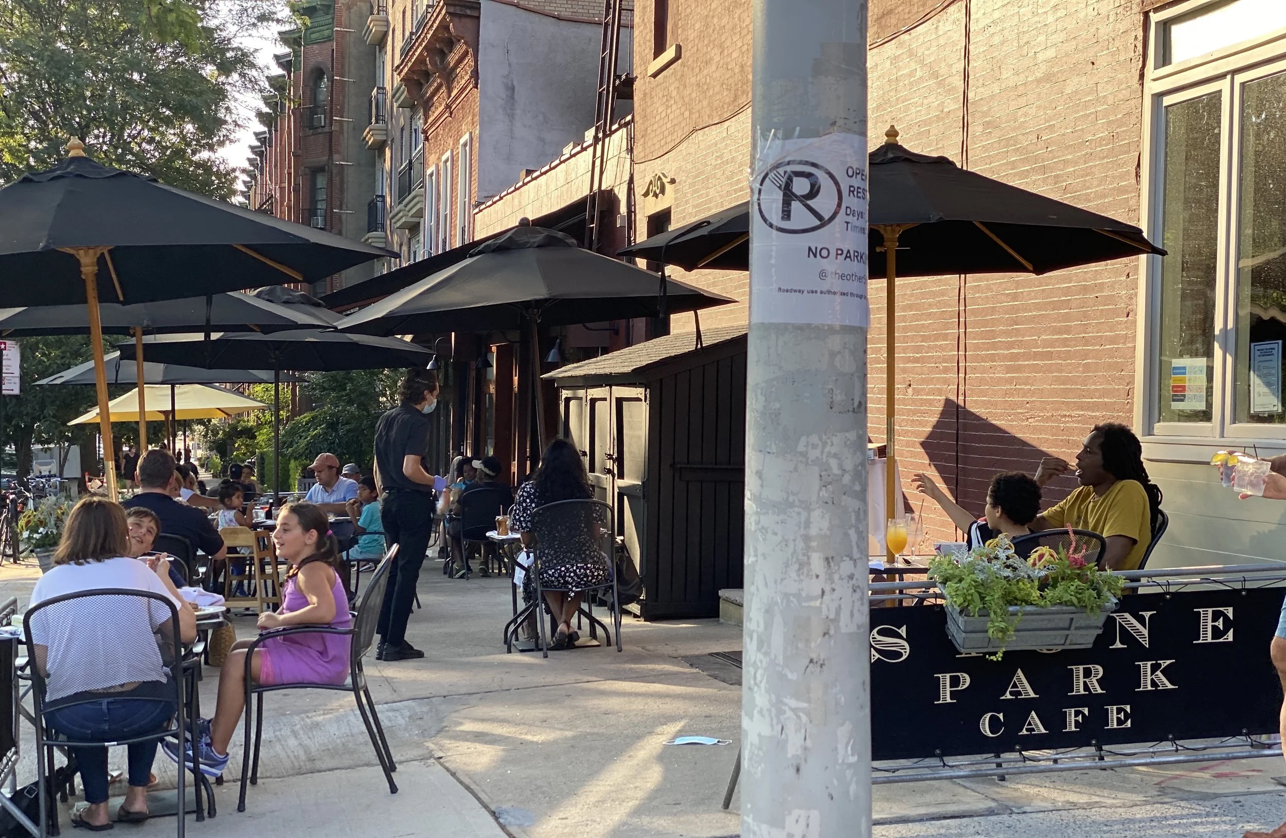 STONE PARK CAFE DAYTIME OUTSIDE IMG_1701.jpg