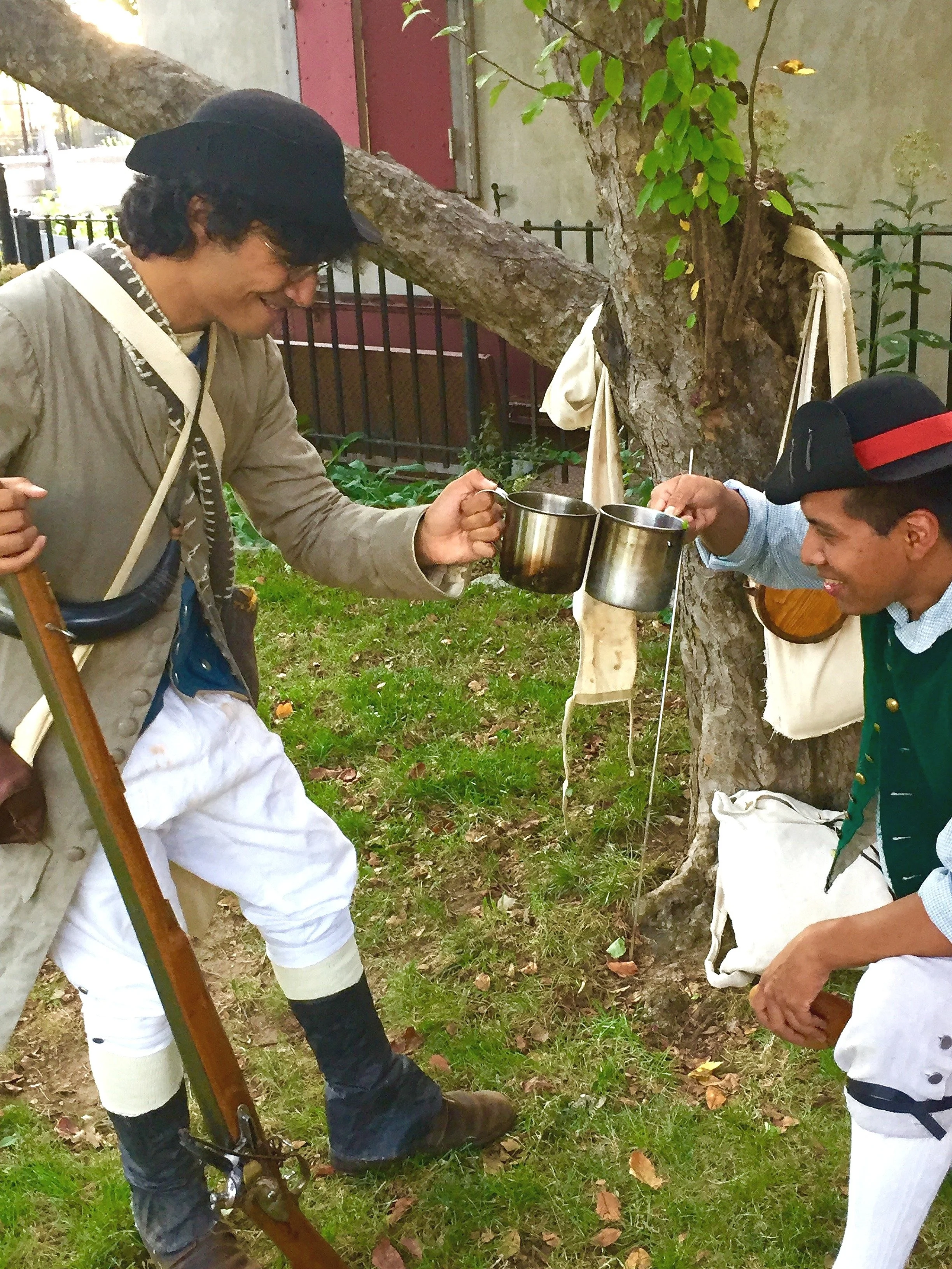 OSH+Patriot+soldiers+toasting+grog+or+rum+Battle+of+Brooklyn++IMG_5876.jpg