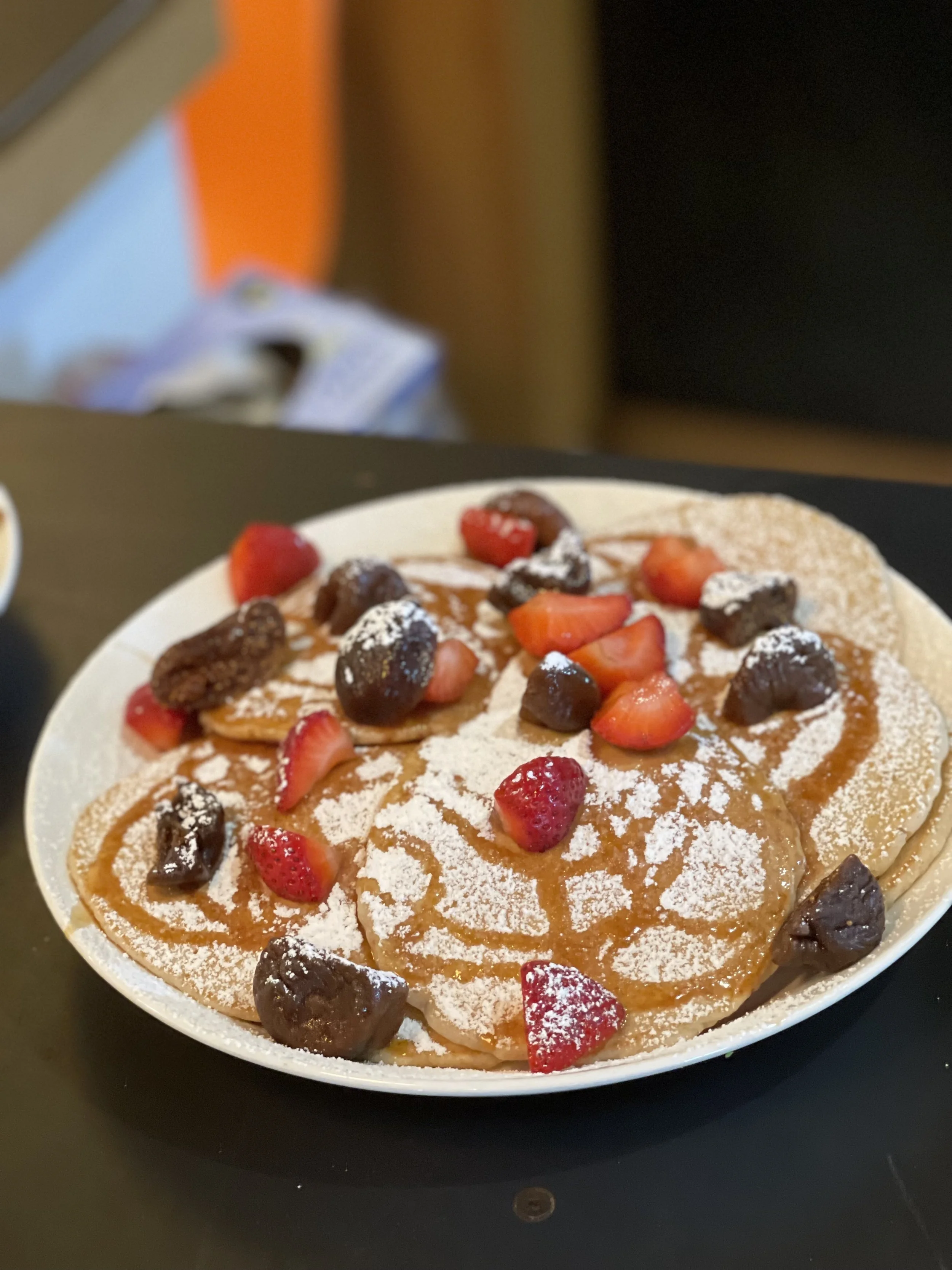 BERRIES_ strawberry blueberry on pancakes IMG_4952.jpeg