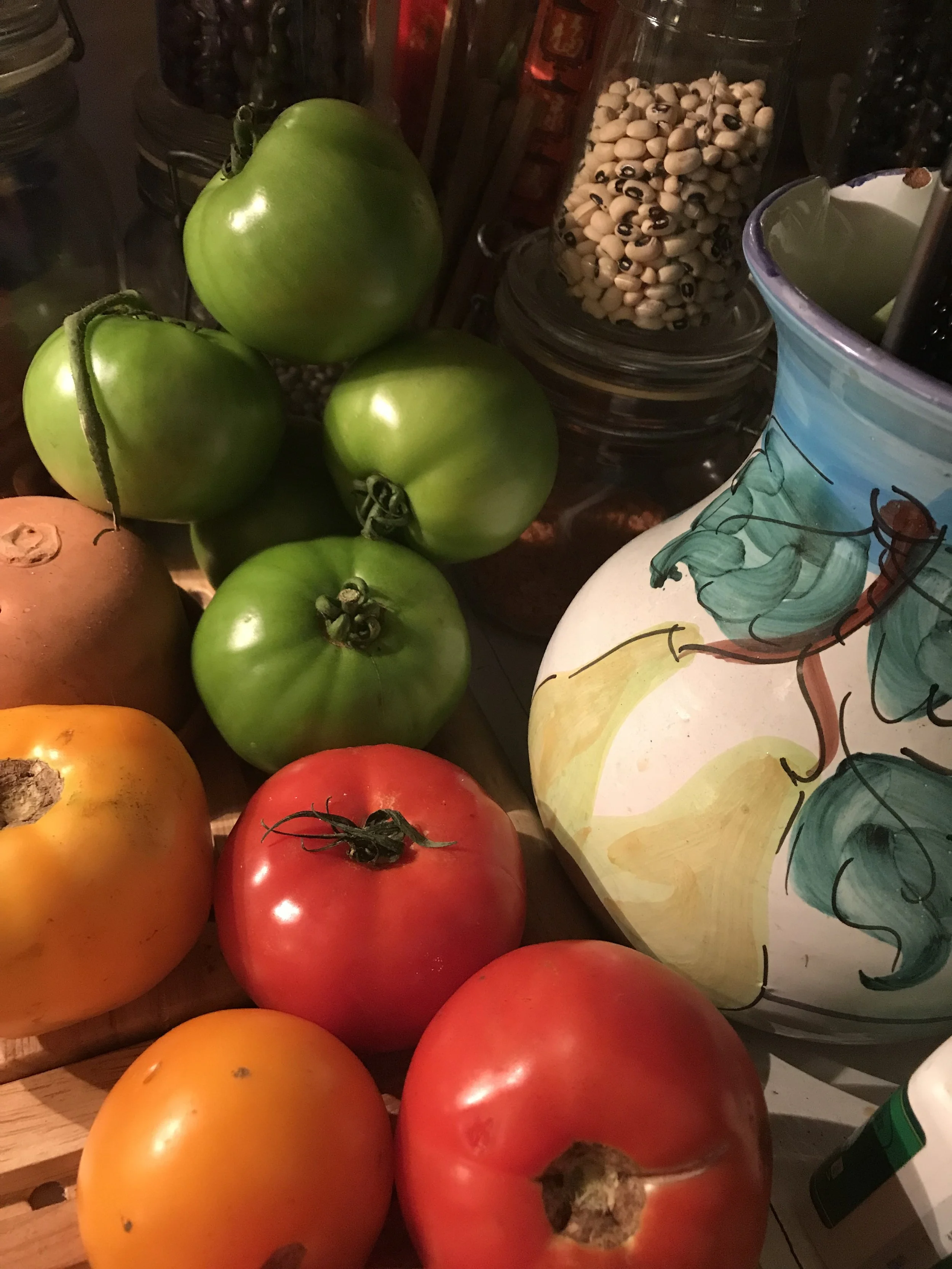 TOMATOES green orange red for Rainbow post IMG_4452.jpeg