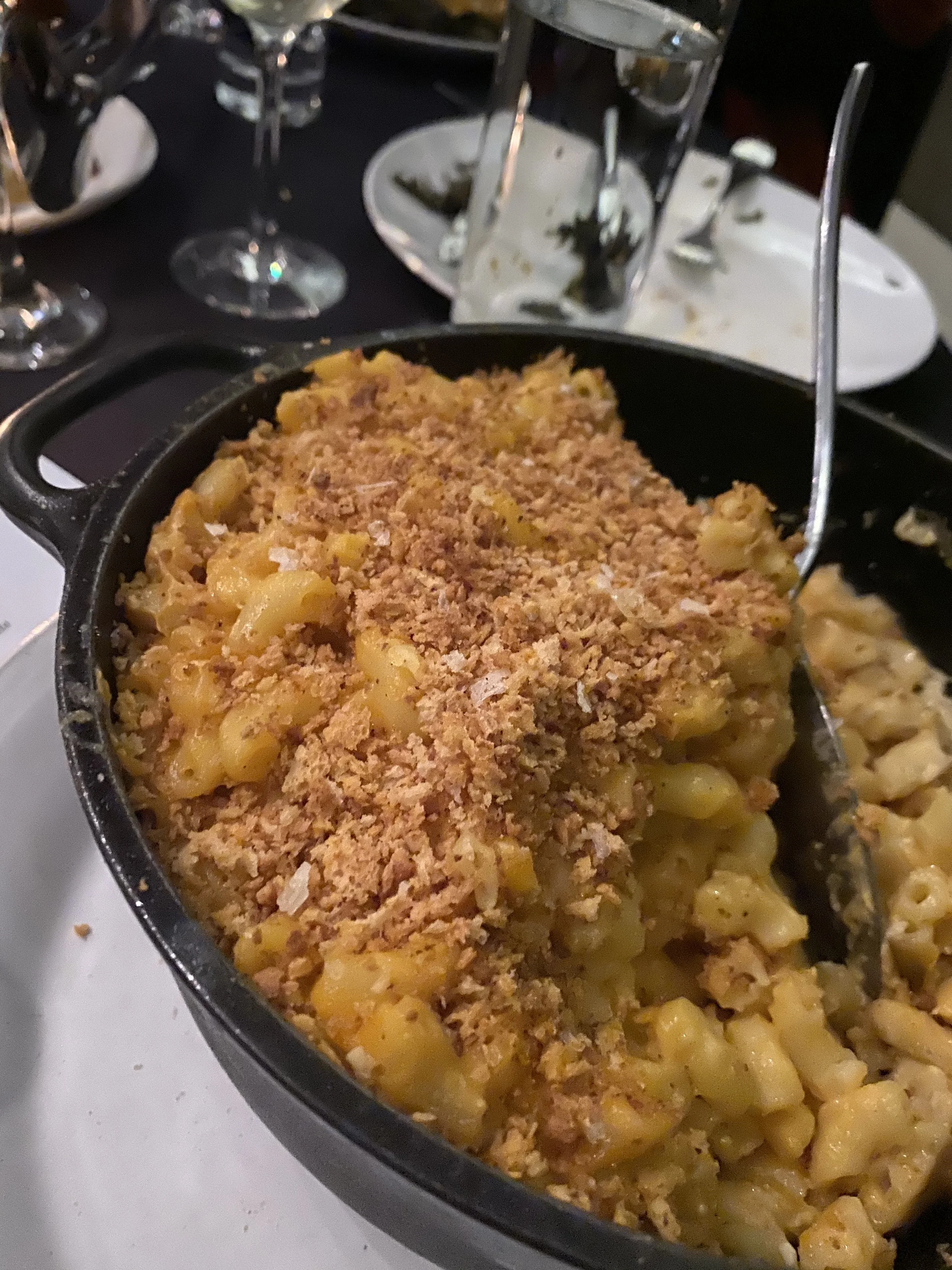 MAC n CHEESE _special occasion casserole holiday dish cast iron oval IMG_3134.jpeg