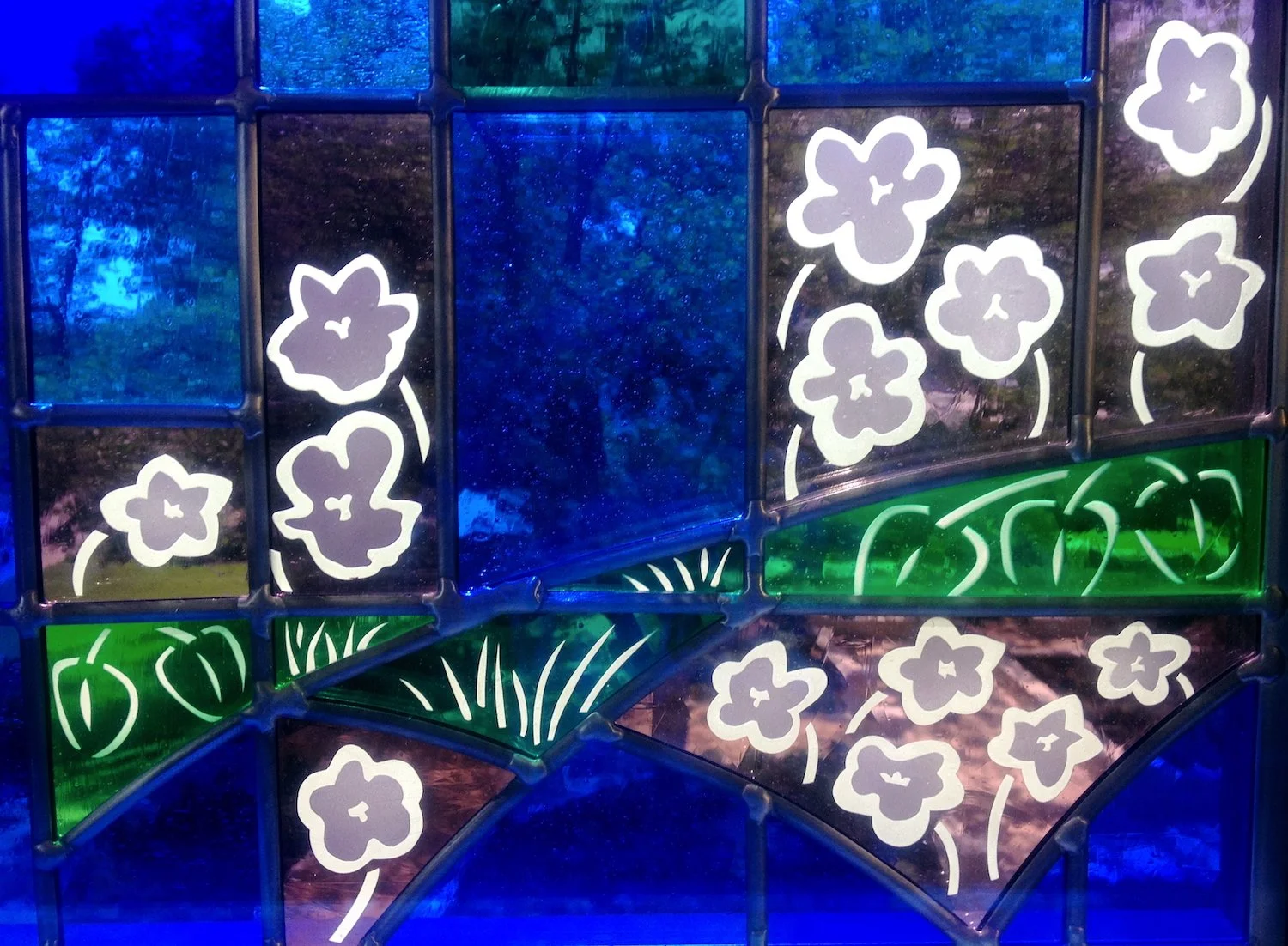  Stained/Photo-etched glass, 2012, design by Debora Young, portraits by Deran Wright 