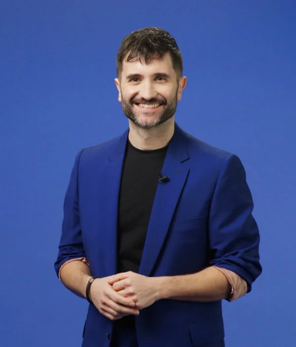 ArnaudG-web-600x704.jpg