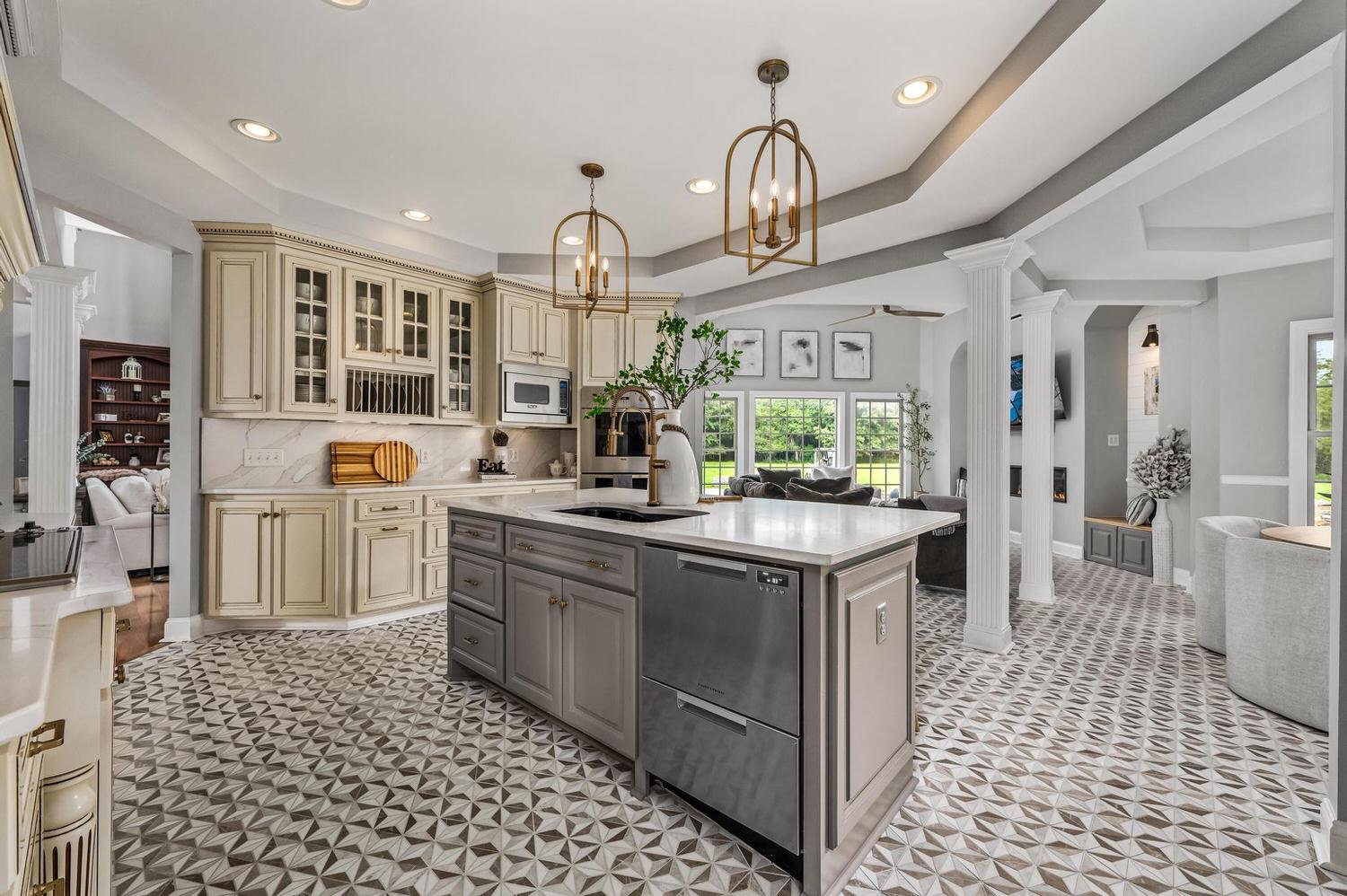 2629 Clay Hill Rd - Howse Interiors-03.jpg