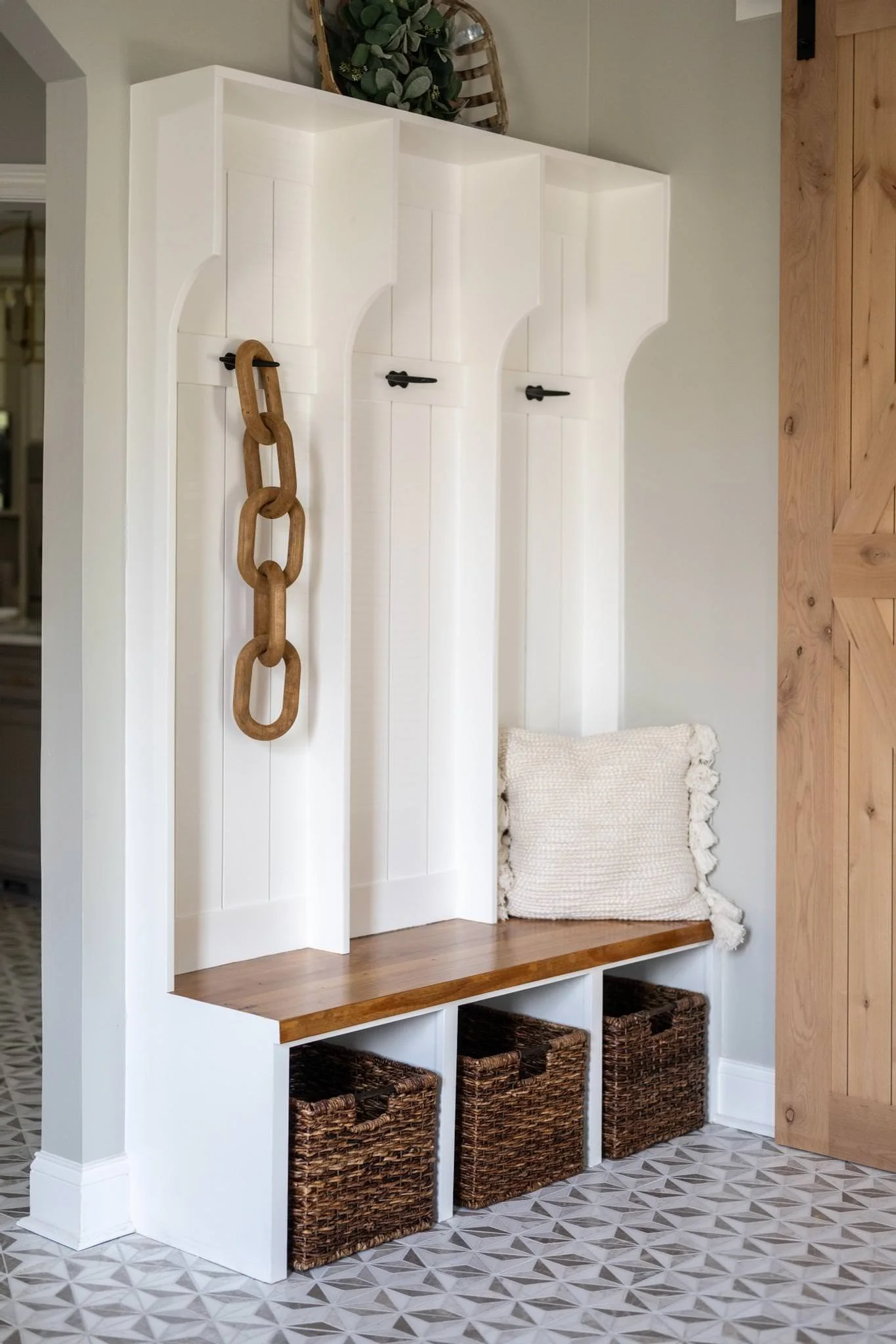 2629 Clay Hill Rd - Howse Interiors-09b.jpg