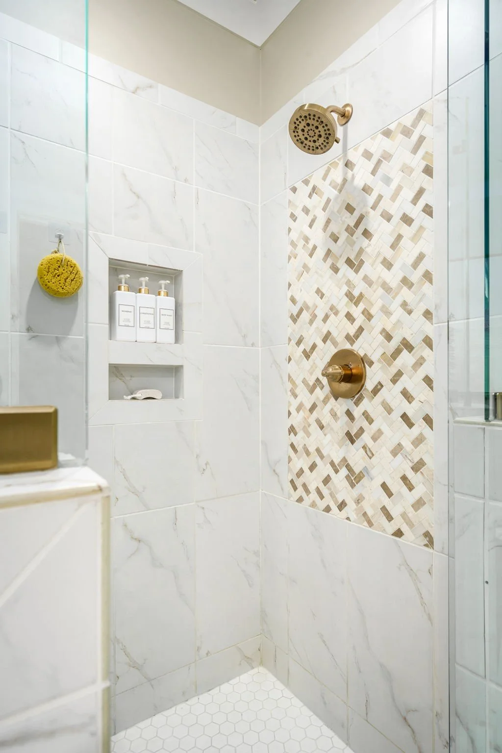 17bb-web-or-mls-Master Suite-18.jpg