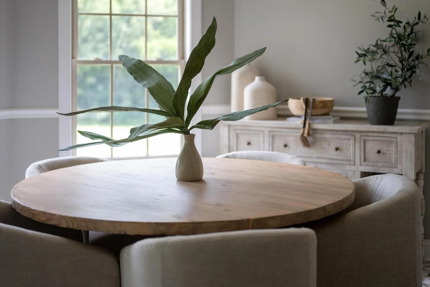 2629 Clay Hill Rd - Howse Interiors-06a.jpg