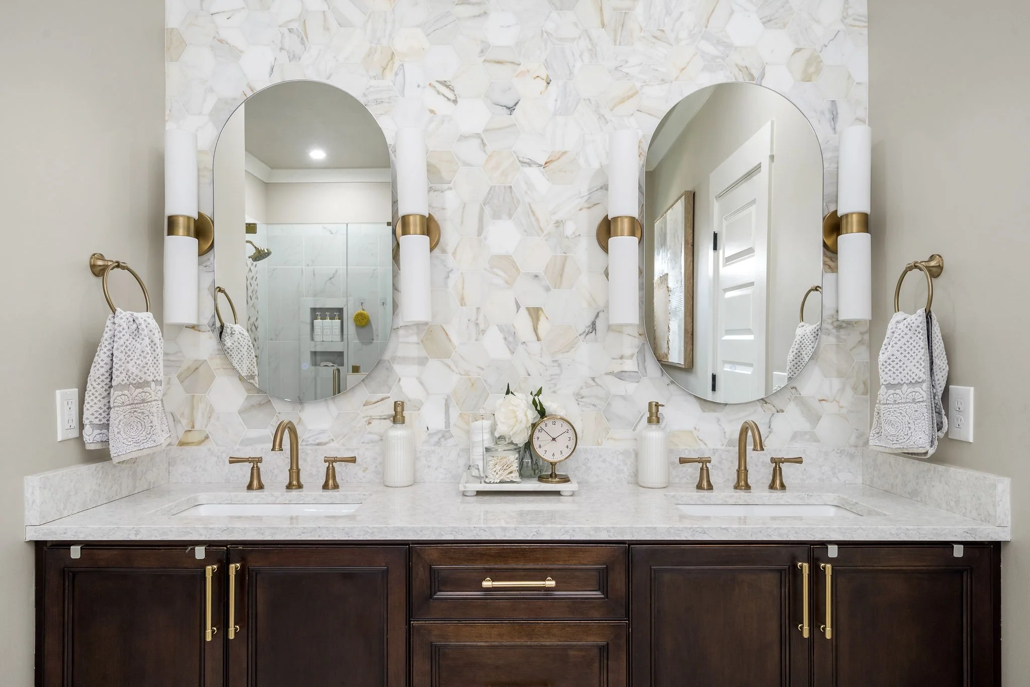 12aa-web-or-mls-Master Suite-21.jpg