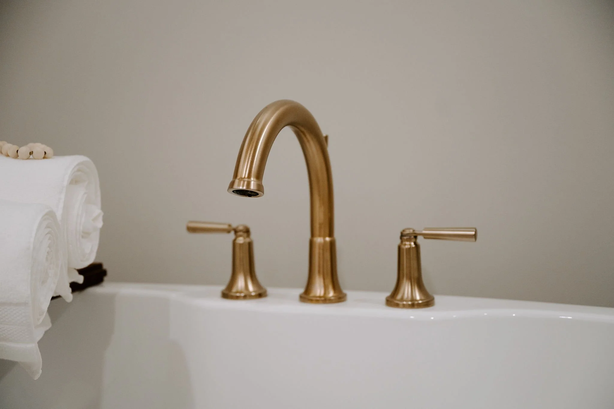 13b-web-or-mls-Details-25.jpg