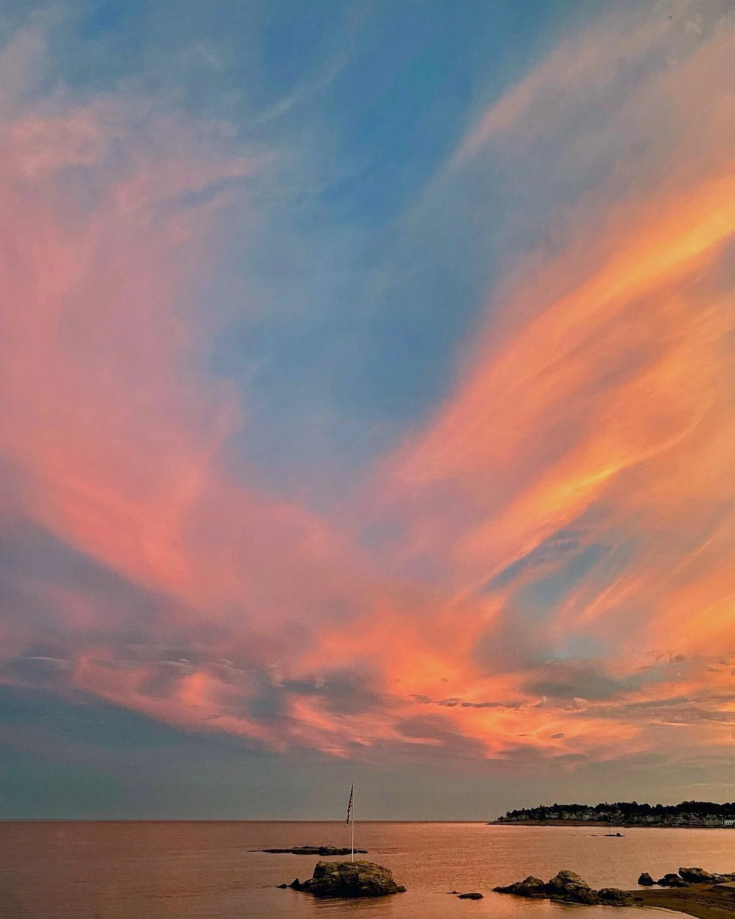 ON THIS THANKSGIVING DAY&hellip;
we give thanks, we remember, and we send love.

For this beautiful Wings4Peace community from across the nation, we give thanks.

For those who are committed to doing all they can to stop the madness of gun violence, 