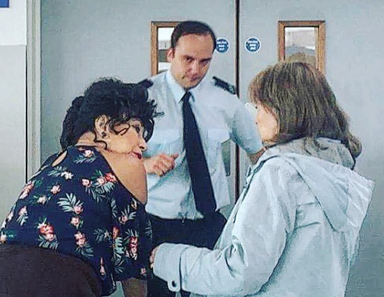 Scott in rehearsal w:Joan Collins & Pauline Collins.png