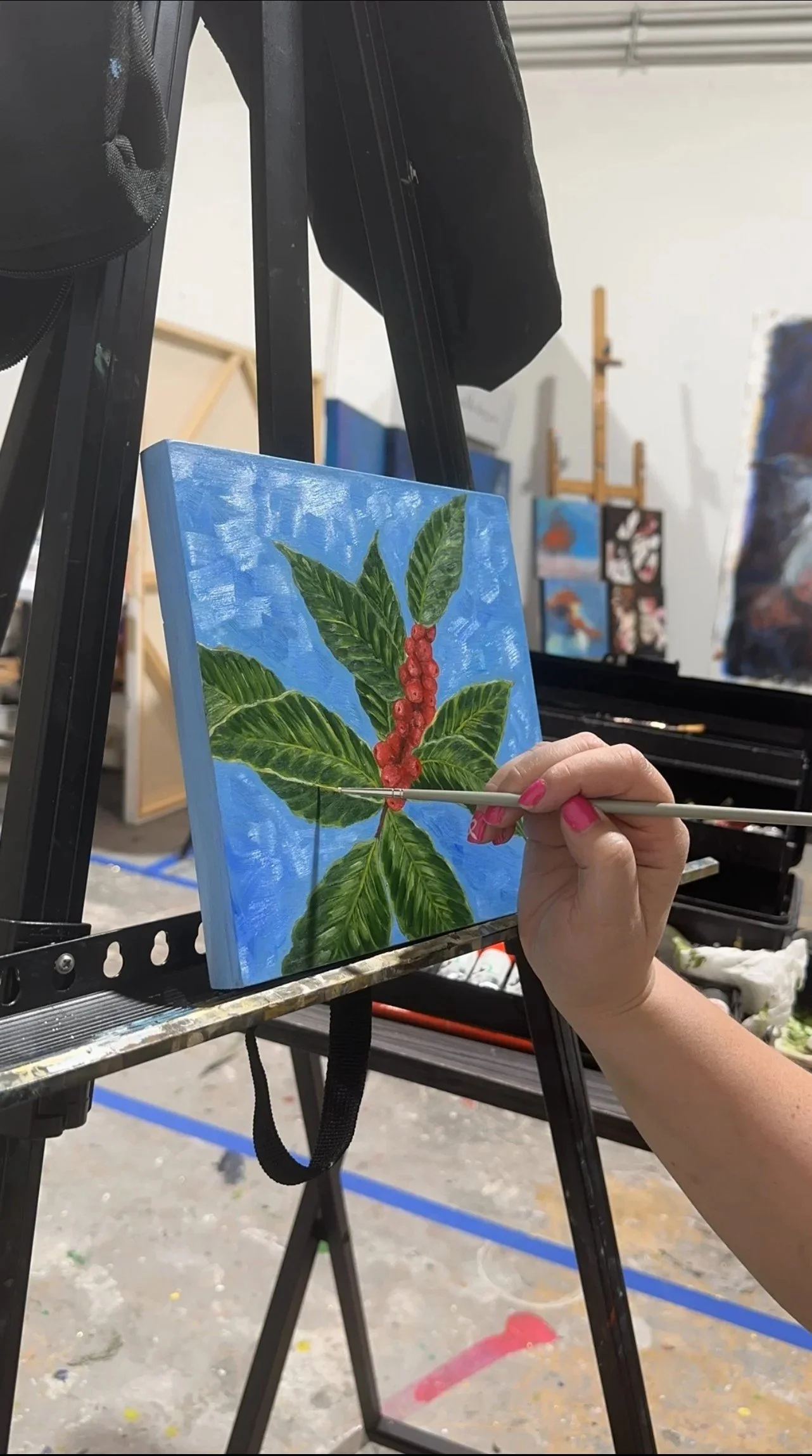 ¿Listo para sumergirte en la pintura al óleo? 🎨✨ Este curso de pintura al óleo de 4 semanas, dirigido por el artista residente de collaboARTive Yesi Tefel, está abierto a todos los niveles. 

Aprende técnicas fundamentales, mezcla de colores y pinceladas en nuestro acogedor entorno de estudio. Perfecto